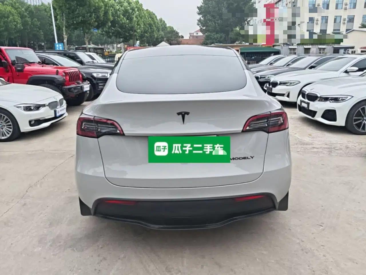 Tesla Model Y 2022 Rear-Wheel-Drive Version — миниатюра 5