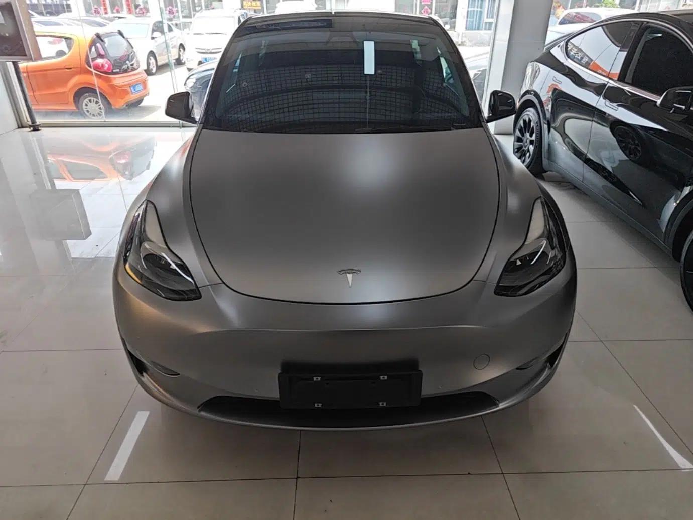 Tesla Model Y 2021 Standard Range Rear-Wheel Drive Version — миниатюра 2