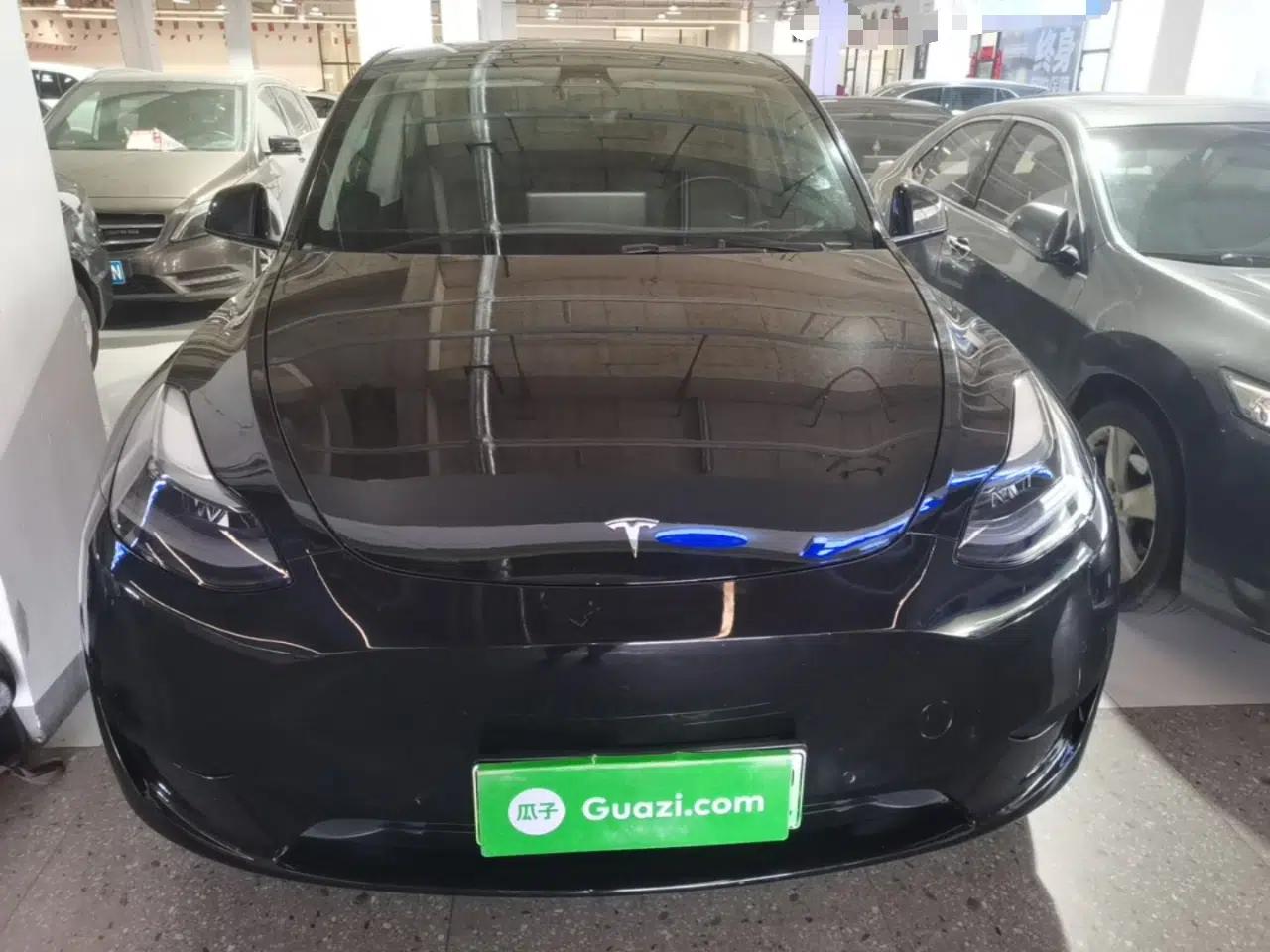 Tesla Model Y 2022 Rear-Wheel-Drive Version — миниатюра 2