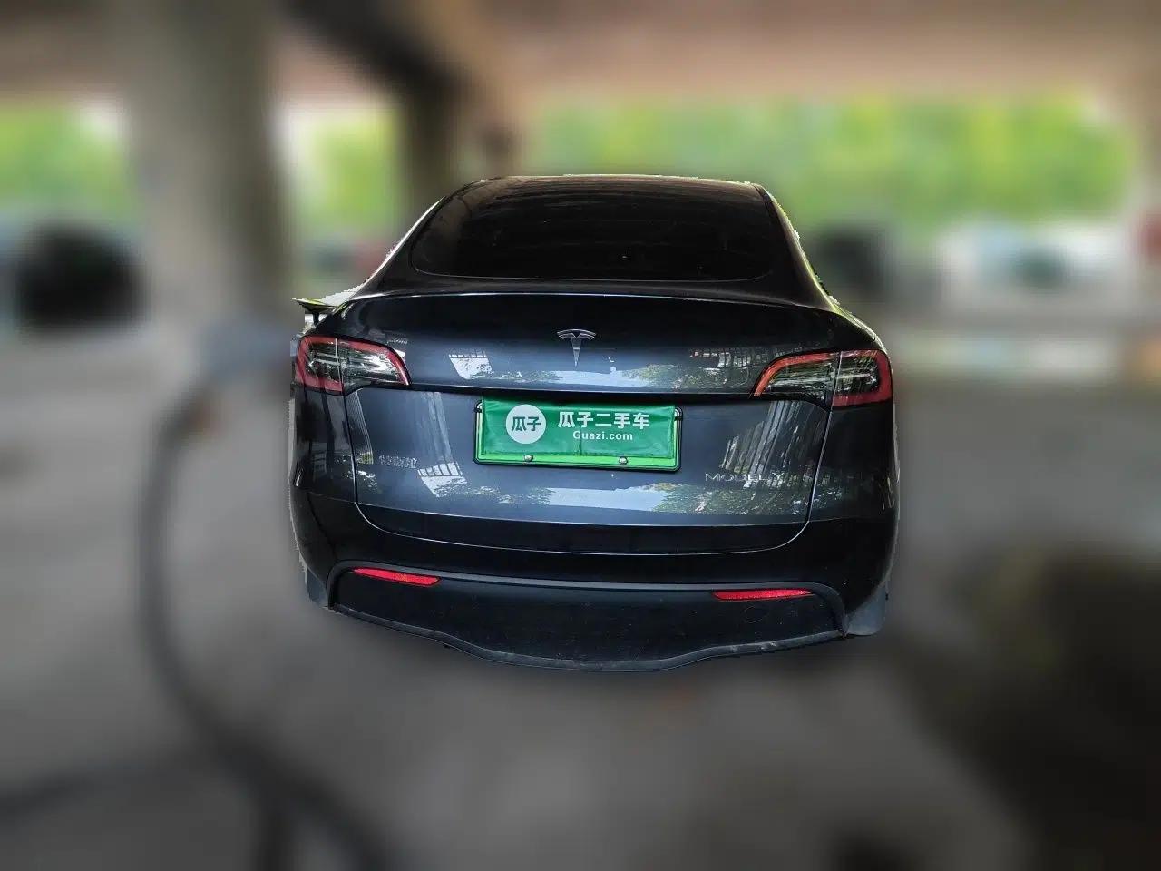 Tesla Model Y 2024 Rear-Wheel-Drive Version — миниатюра 5