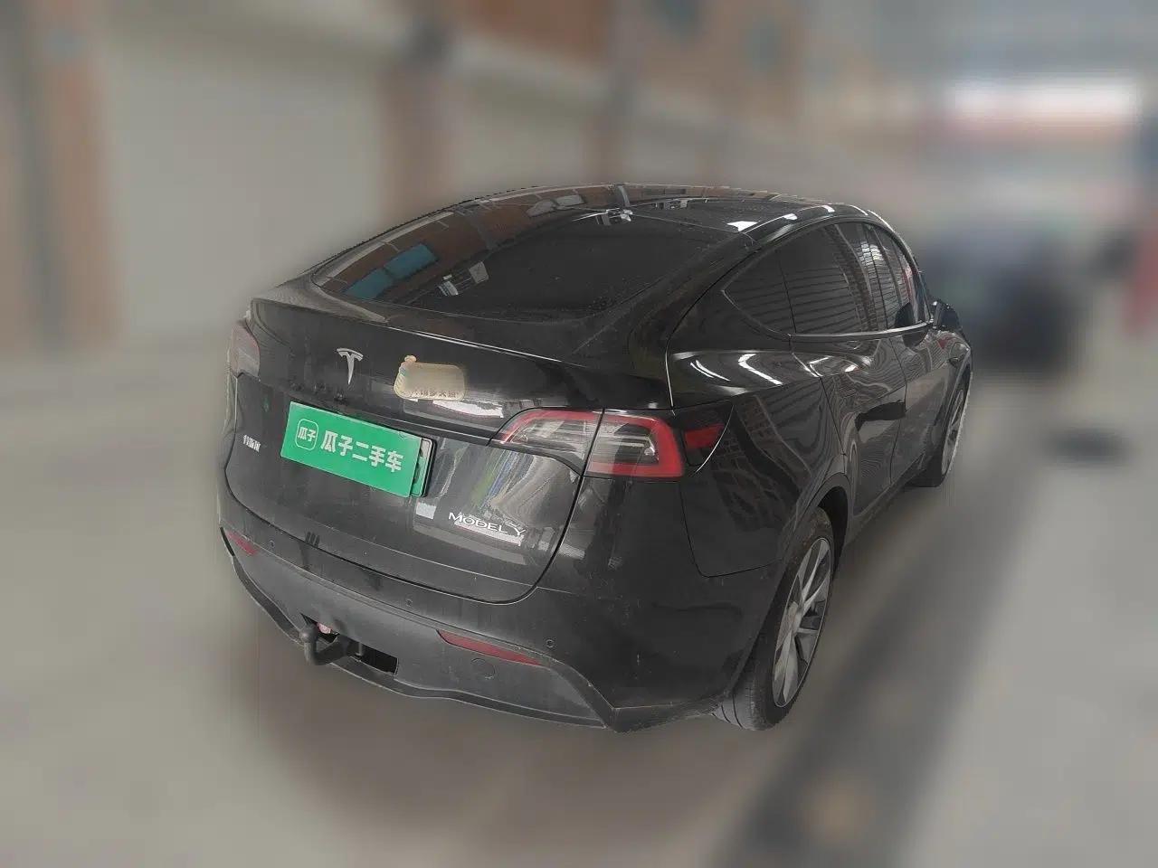 Tesla Model Y 2022 Rear-Wheel-Drive Version — миниатюра 6
