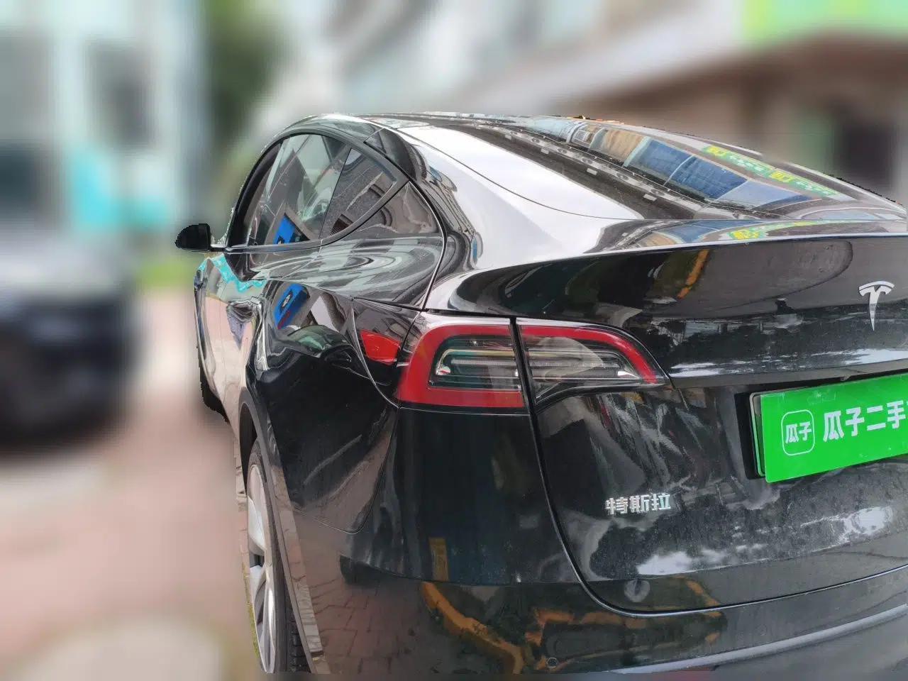 Tesla Model Y 2022 Revised Version Rear-Wheel Drive — миниатюра 4