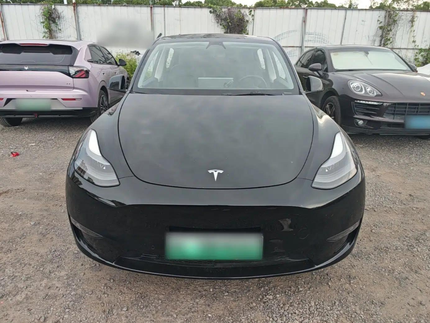 Tesla Model Y 2022 Performance High-Performance All-Wheel-Drive Version — миниатюра 2