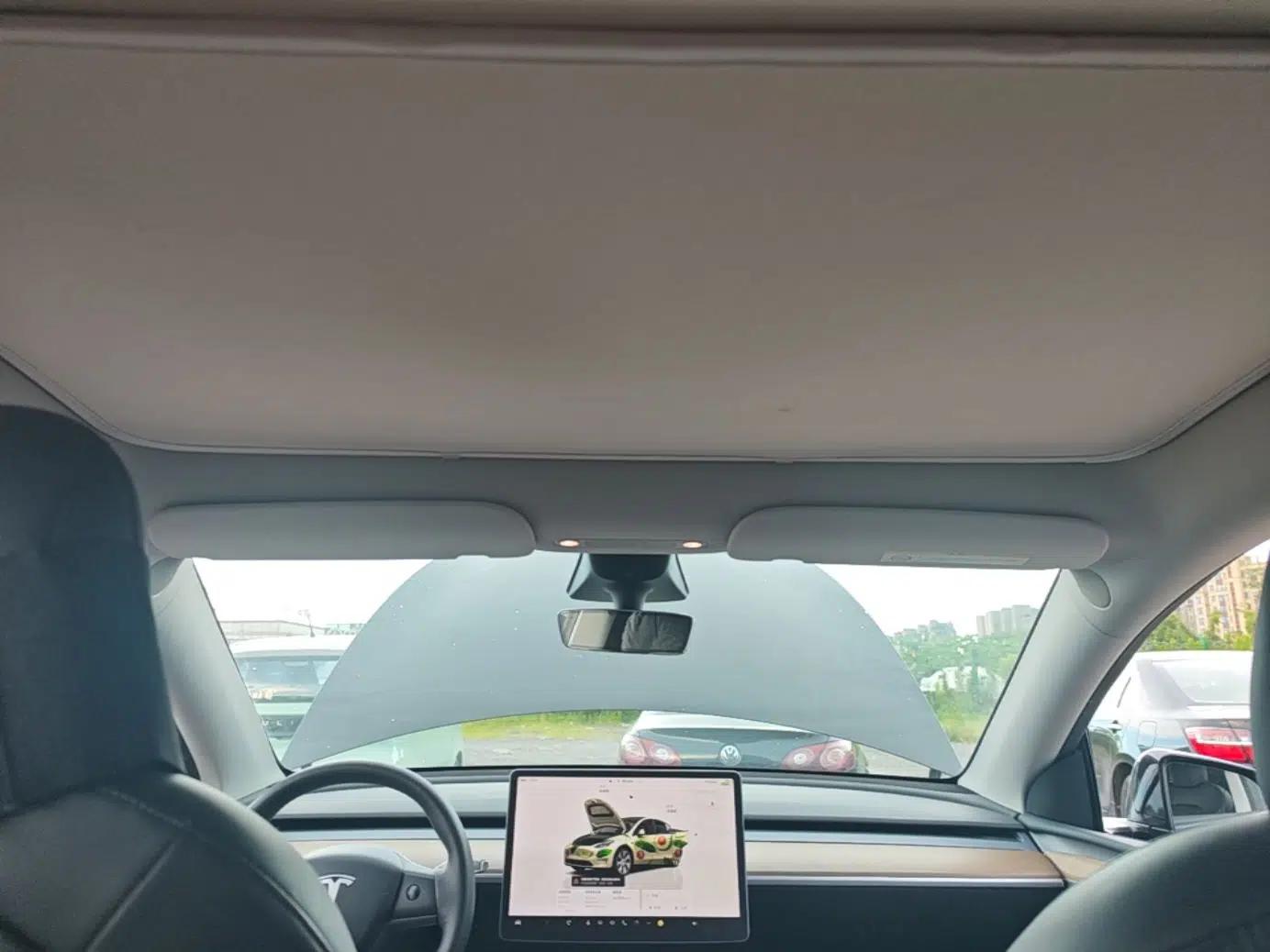 Tesla Model Y 2022 Performance High-Performance All-Wheel-Drive Version — миниатюра 21