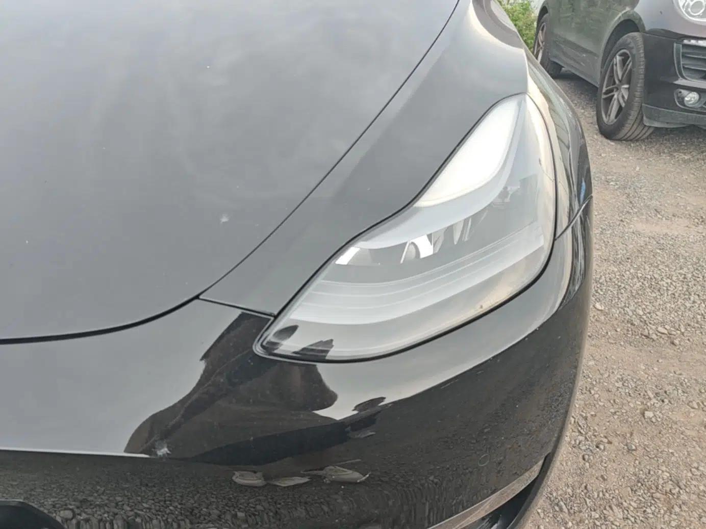 Tesla Model Y 2022 Performance High-Performance All-Wheel-Drive Version — миниатюра 8