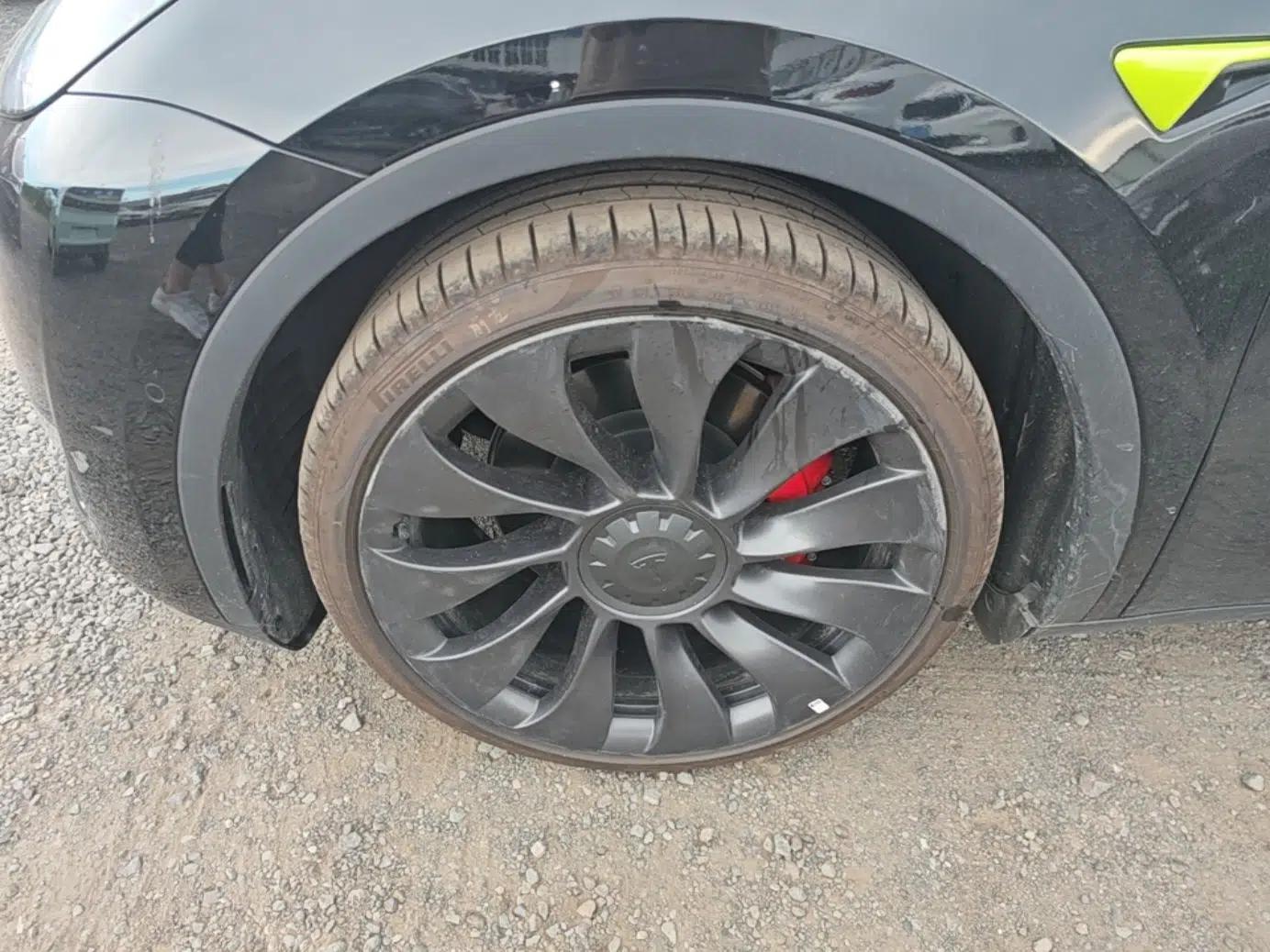 Tesla Model Y 2022 Performance High-Performance All-Wheel-Drive Version — миниатюра 10