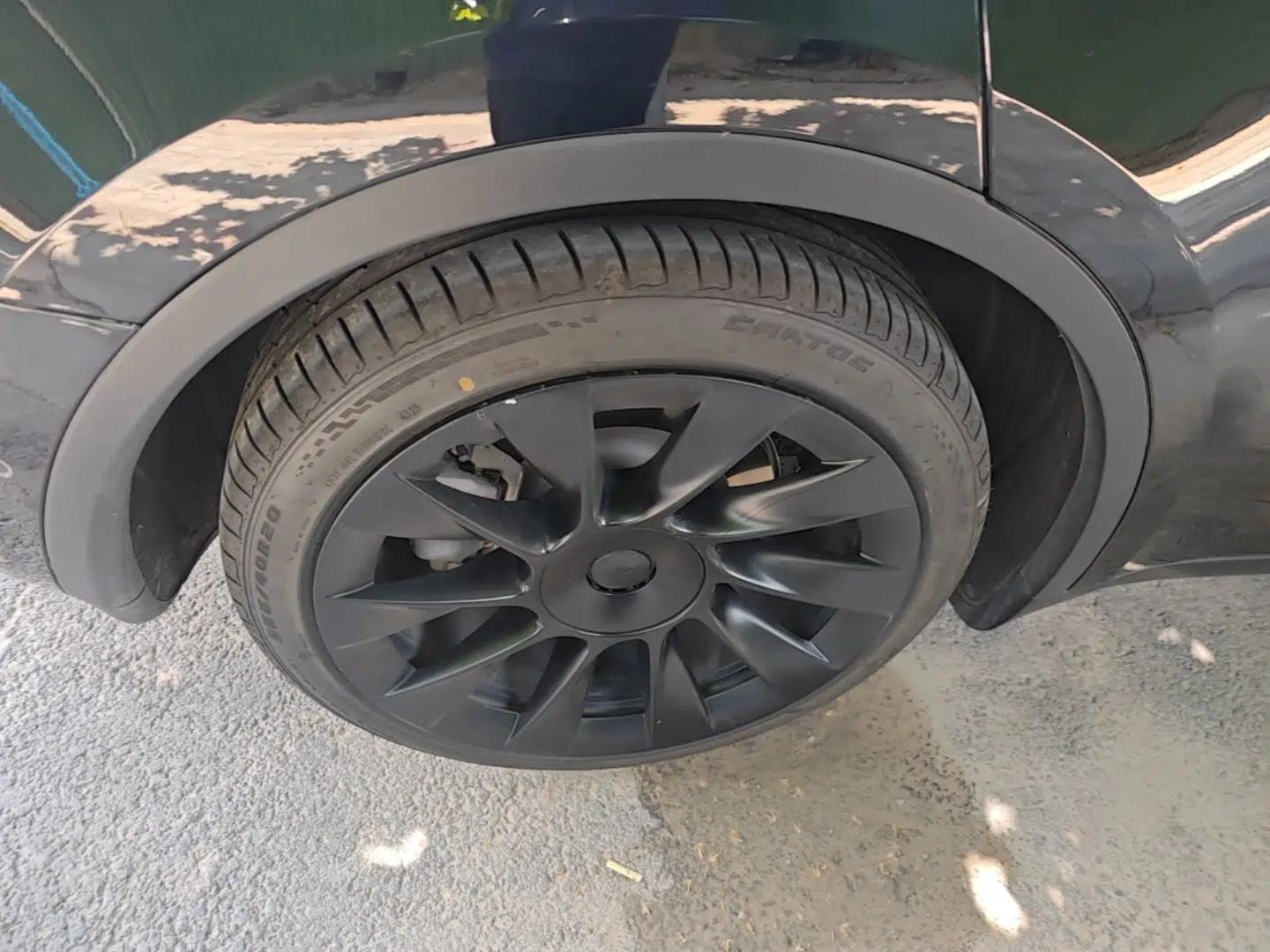 Tesla Model Y 2022 Revised Version Rear-Wheel Drive — миниатюра 11
