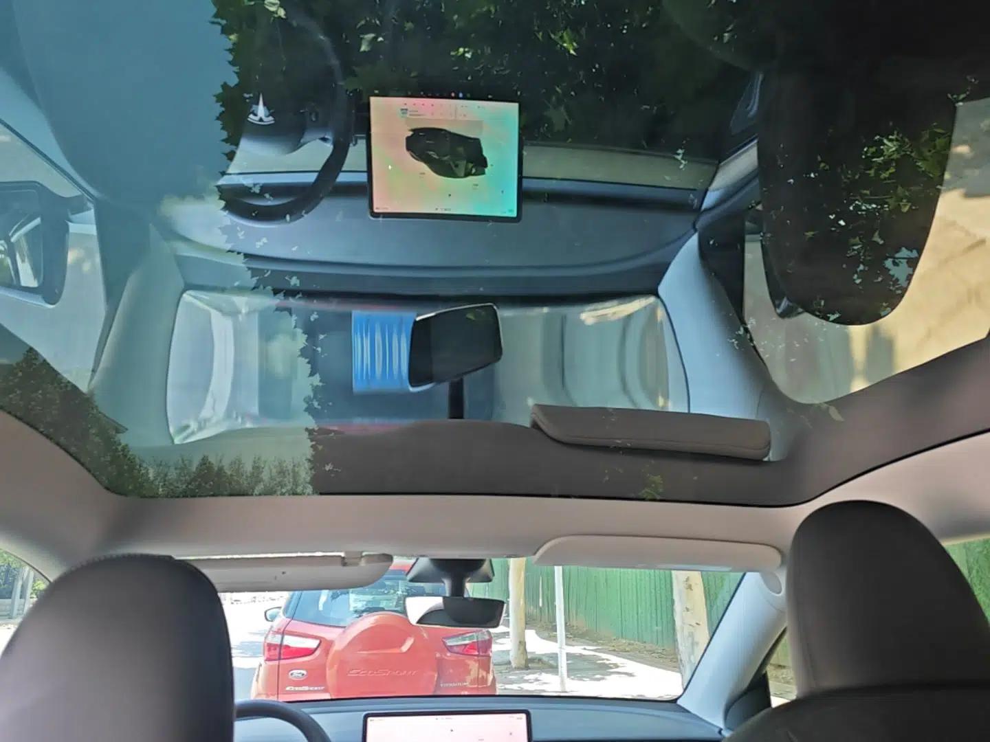 Tesla Model Y 2022 Revised Version Rear-Wheel Drive — миниатюра 21