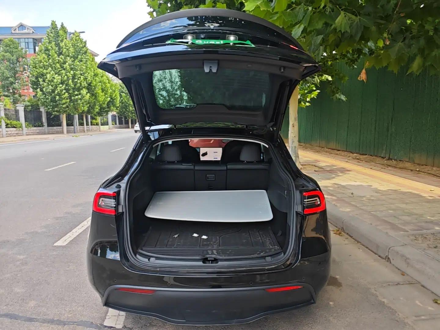Tesla Model Y 2022 Revised Version Rear-Wheel Drive — миниатюра 22