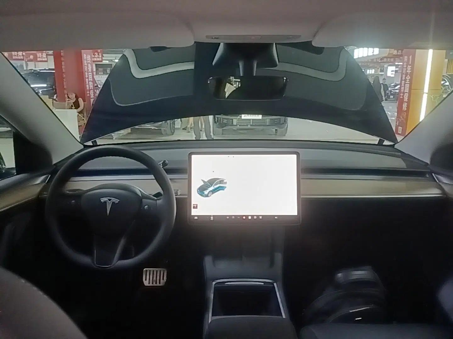 Tesla Model Y 2021 Standard Range Rear-Wheel Drive Version — миниатюра 17