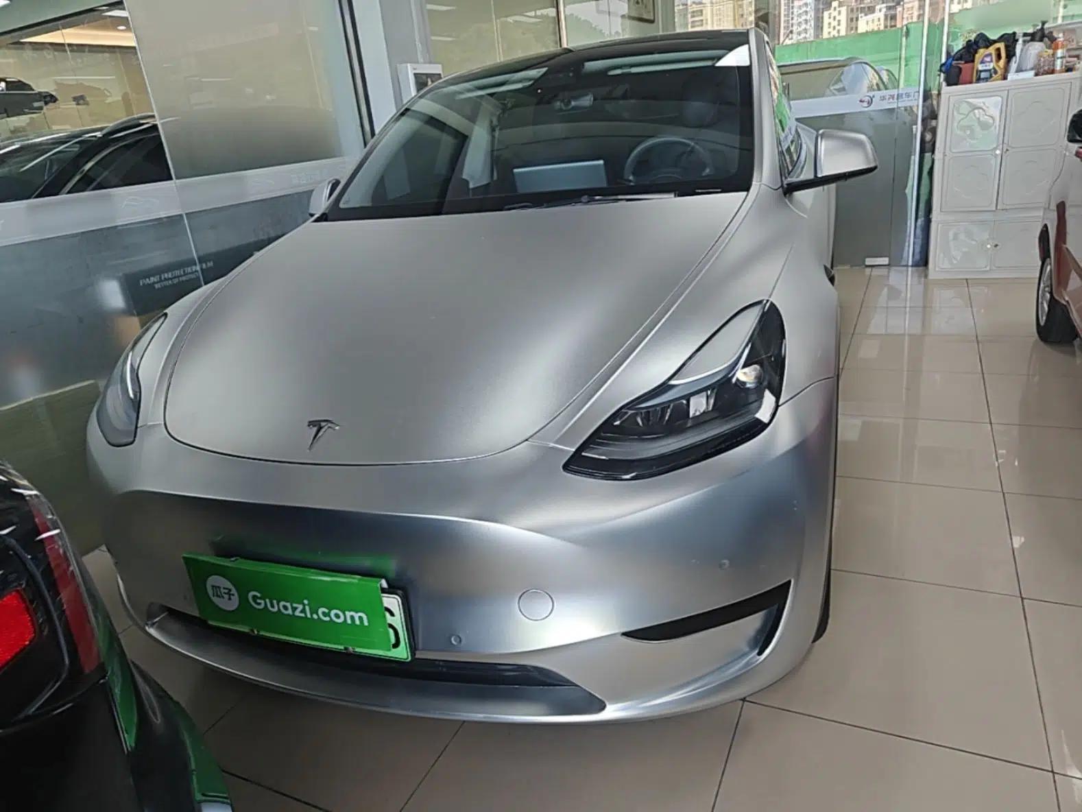 Tesla Model Y 2022 Rear-Wheel-Drive Version — миниатюра 2