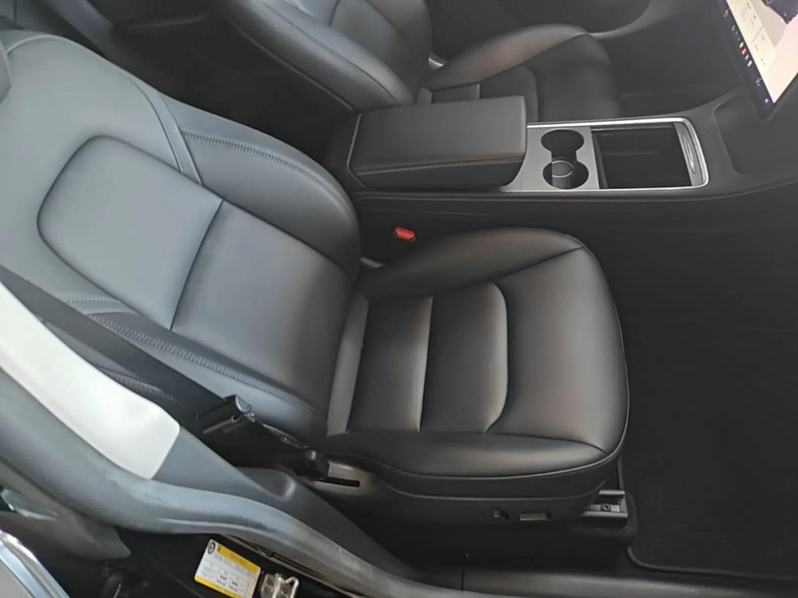Tesla Model Y 2022 Rear-Wheel-Drive Version — миниатюра 19