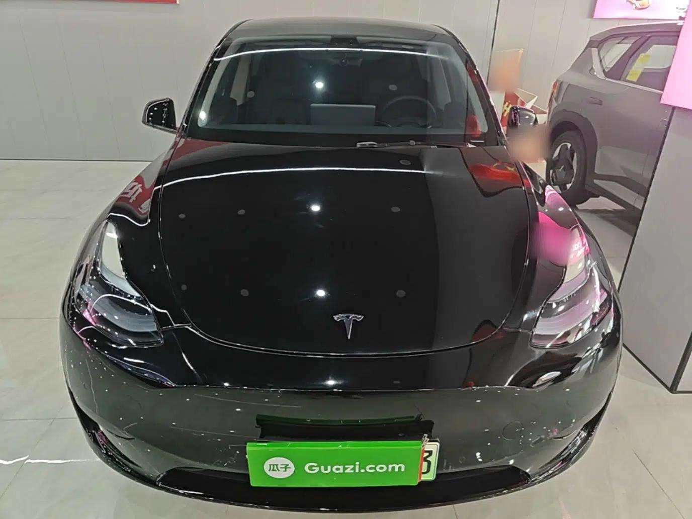Tesla Model Y 2022 Revised Version Rear-Wheel Drive — миниатюра 2