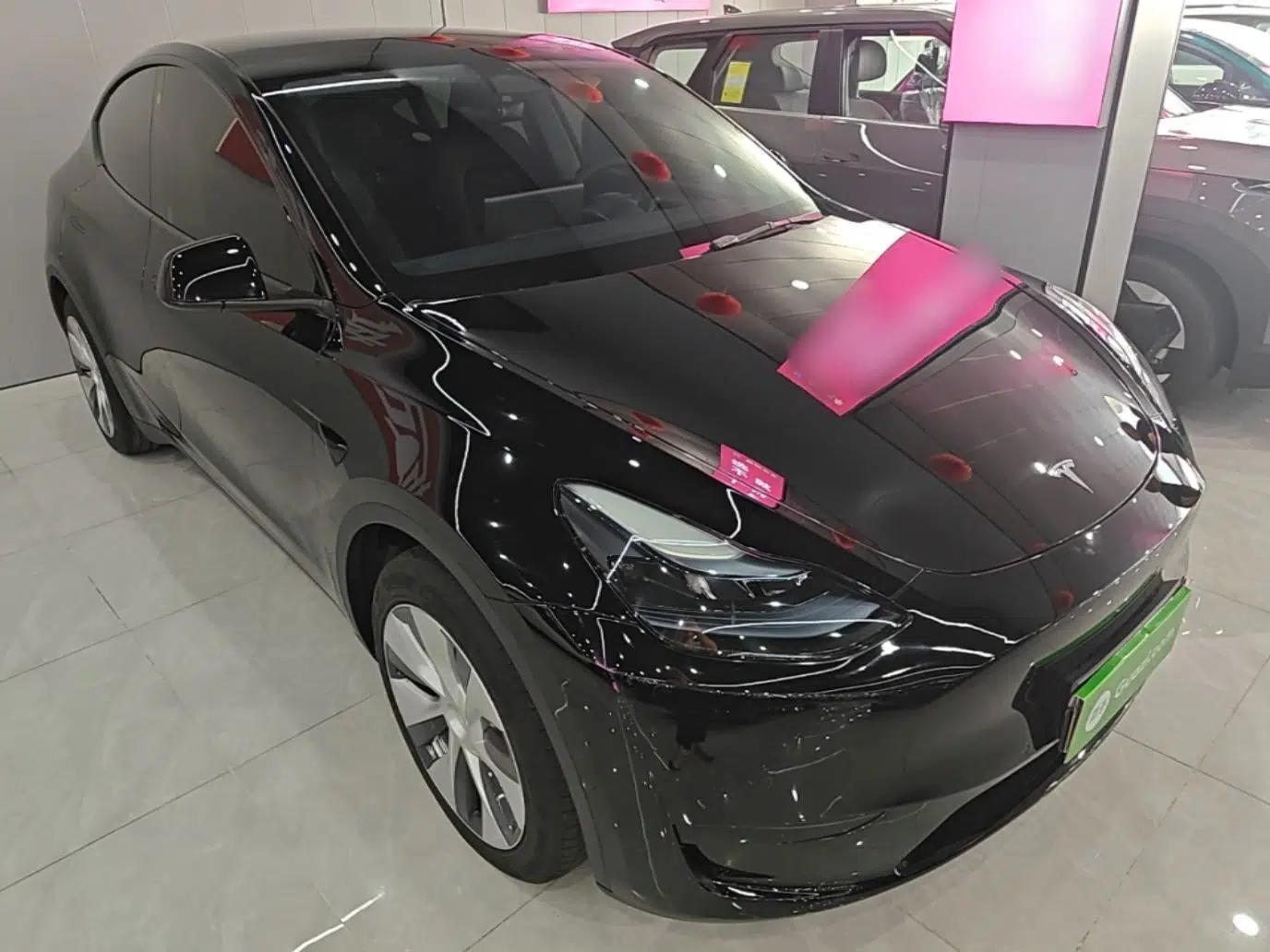 Tesla Model Y 2022 Revised Version Rear-Wheel Drive — миниатюра 3