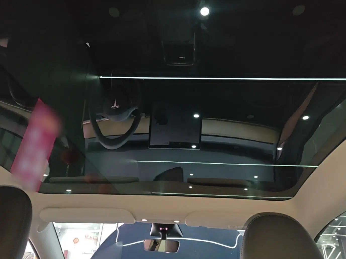 Tesla Model Y 2022 Revised Version Rear-Wheel Drive — миниатюра 21