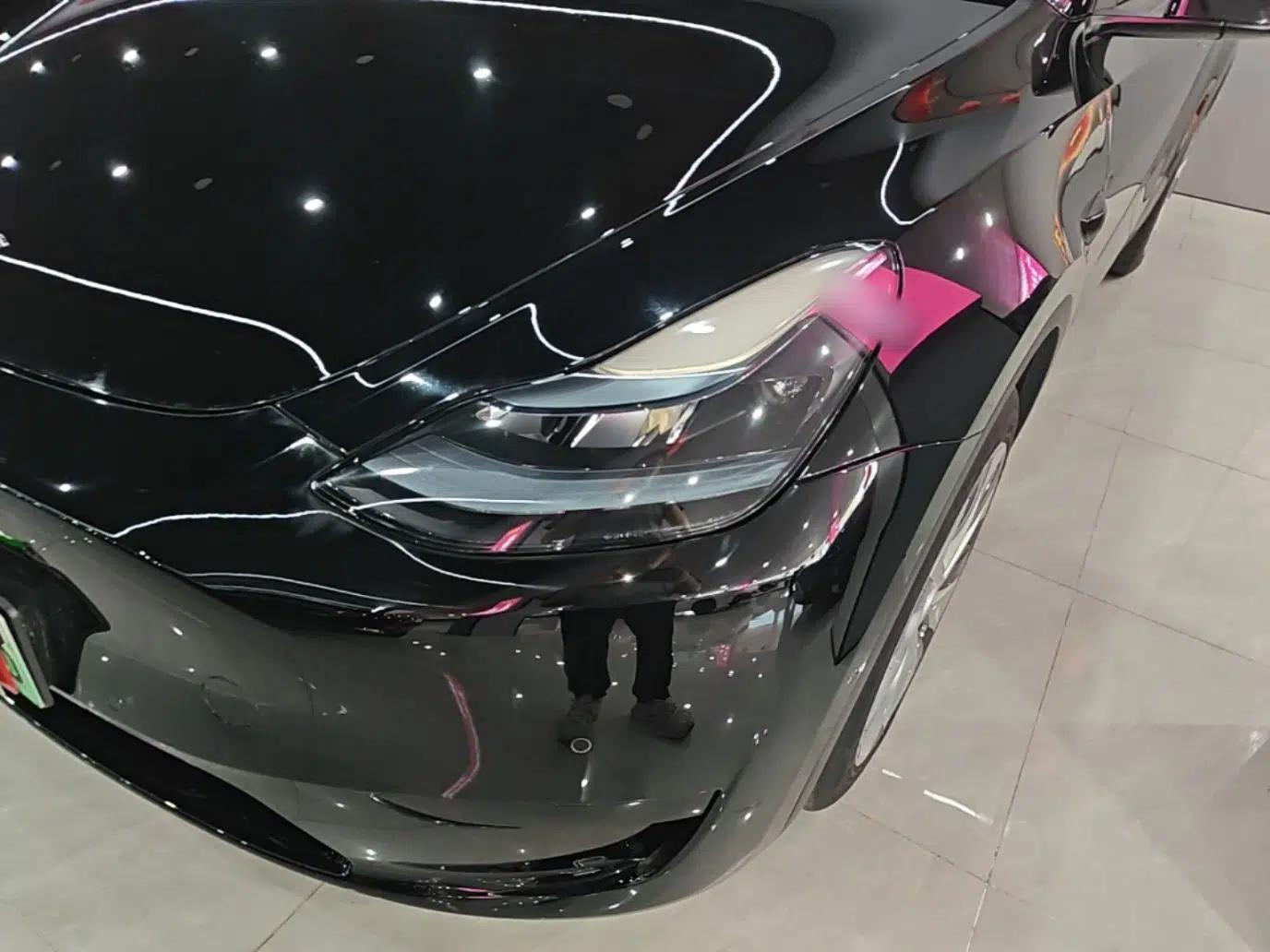 Tesla Model Y 2022 Revised Version Rear-Wheel Drive — миниатюра 8
