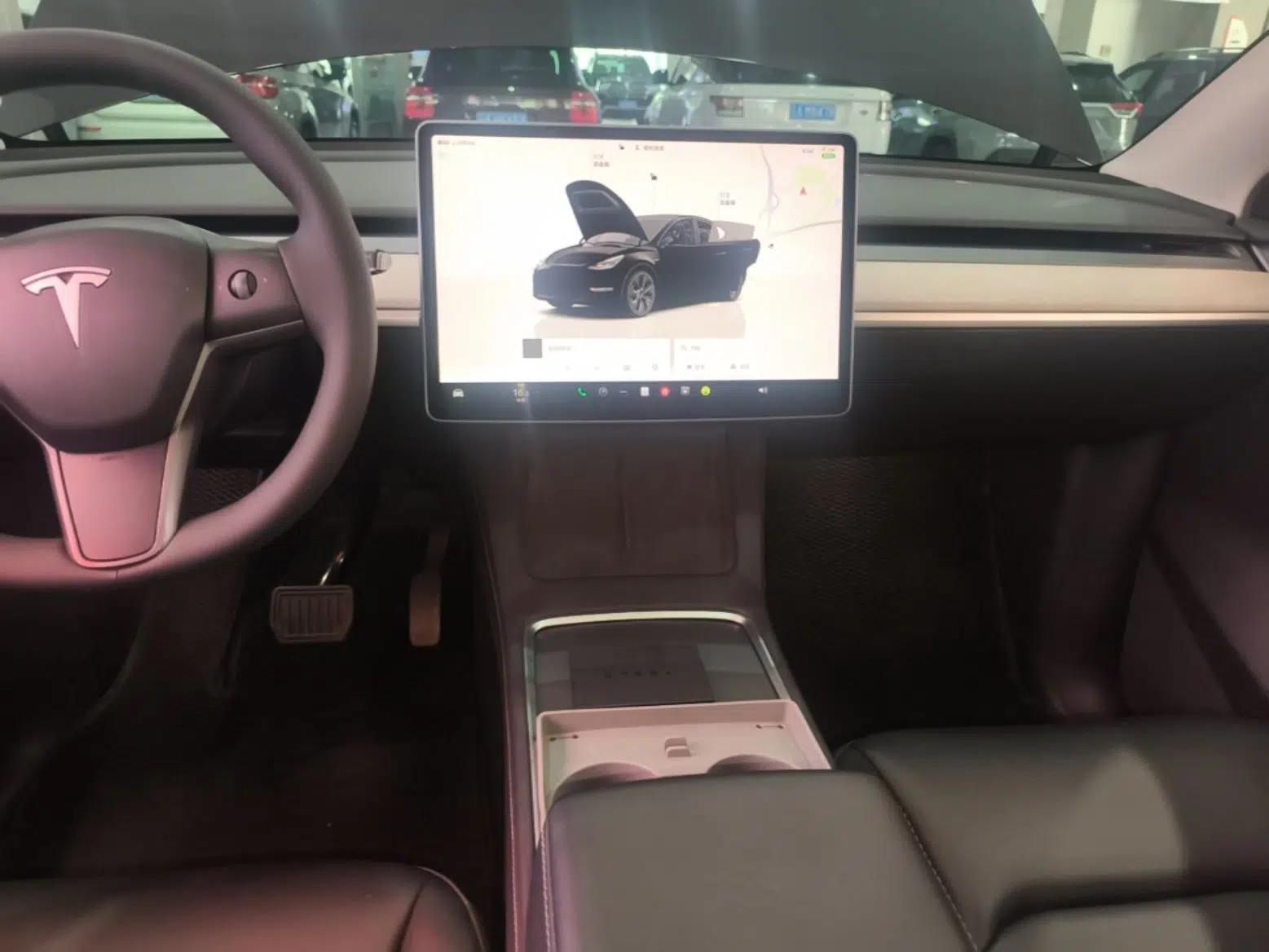 Tesla Model Y 2023 Rear-Wheel-Drive Version — миниатюра 15