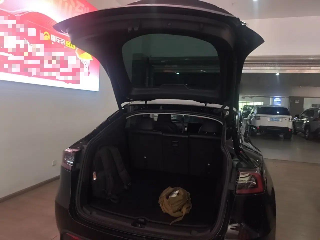 Tesla Model Y 2023 Rear-Wheel-Drive Version — миниатюра 22