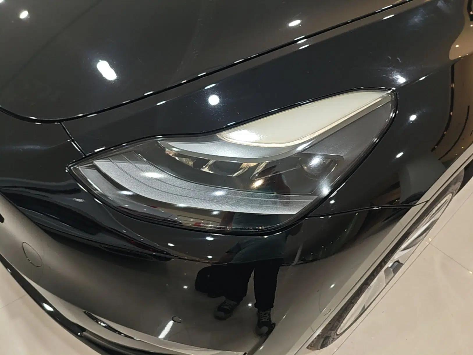 Tesla Model Y 2021 Long-Range All-Wheel-Drive Version 3D7 — миниатюра 8