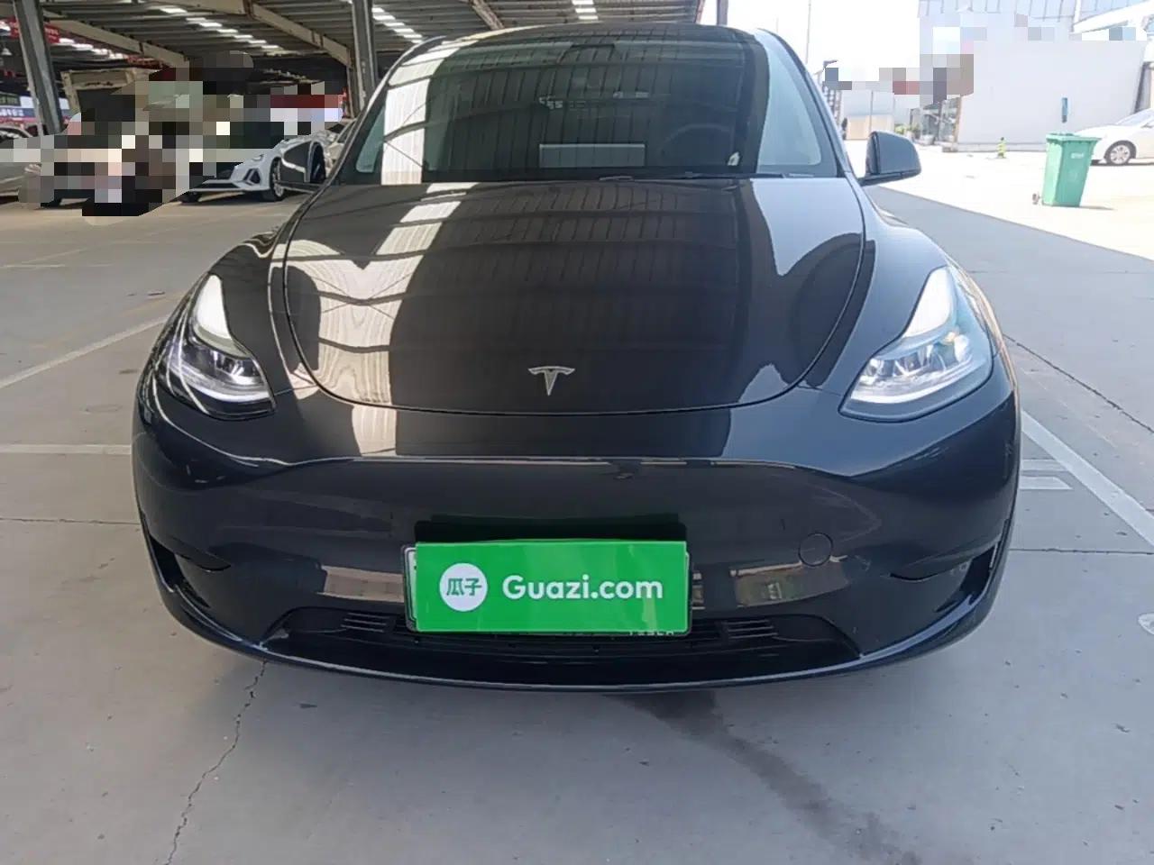Tesla Model Y 2024 Rear-Wheel-Drive Version — миниатюра 2