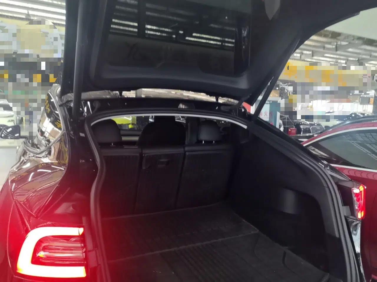 Tesla Model Y 2023 Long-Range All-Wheel-Drive Version — миниатюра 22