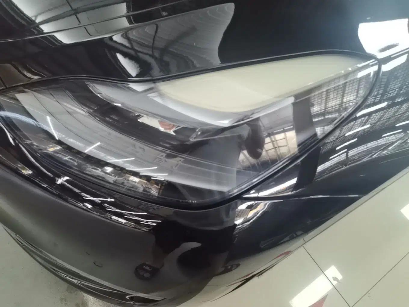 Tesla Model Y 2023 Long-Range All-Wheel-Drive Version — миниатюра 8