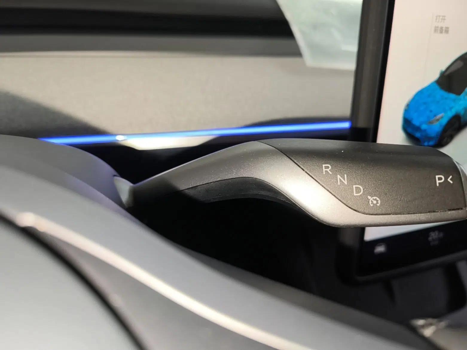 Tesla Model Y 2024 Rear-Wheel-Drive Version — миниатюра 16