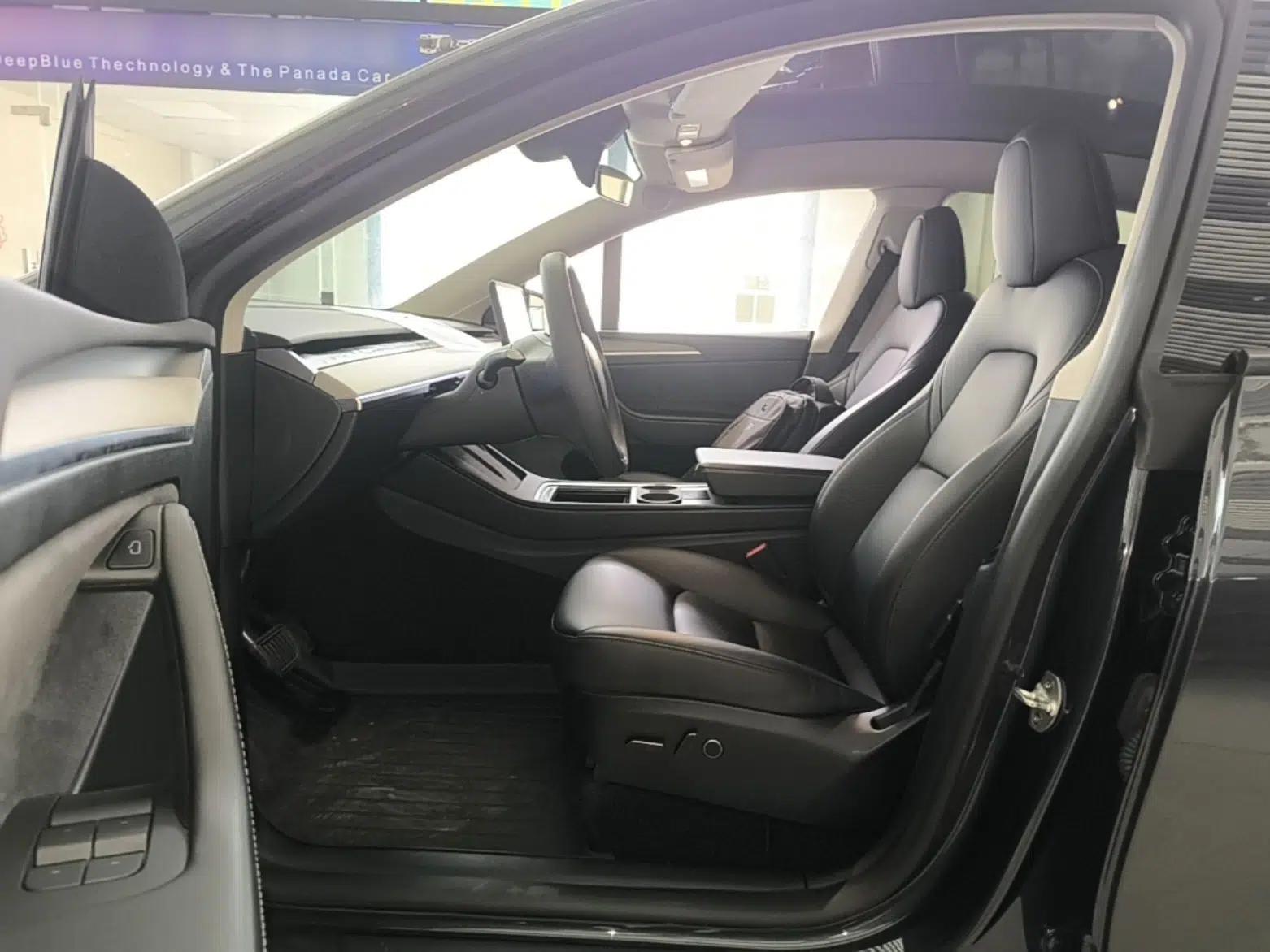 Tesla Model Y 2024 Rear-Wheel-Drive Version — миниатюра 18