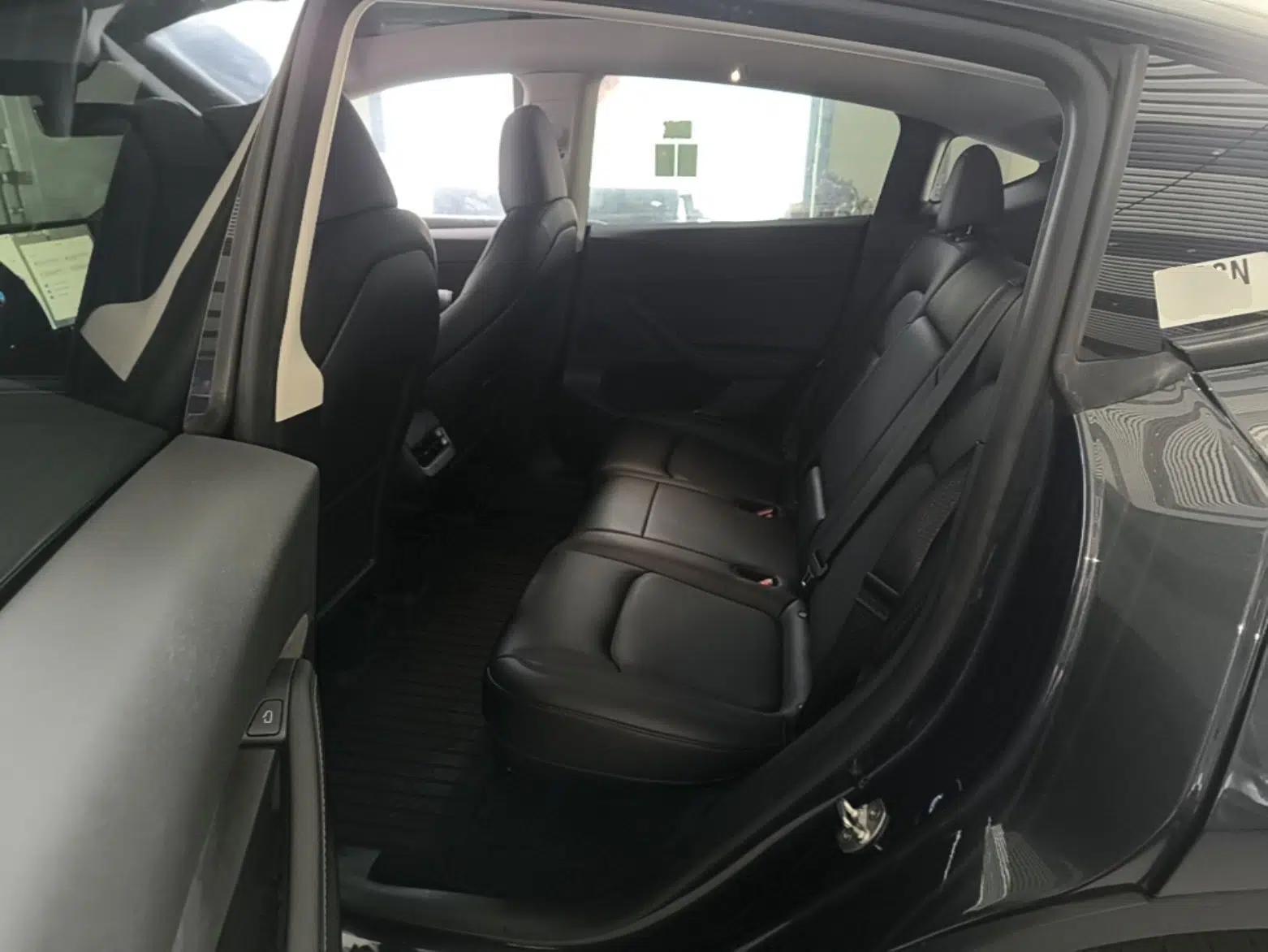 Tesla Model Y 2024 Rear-Wheel-Drive Version — миниатюра 20