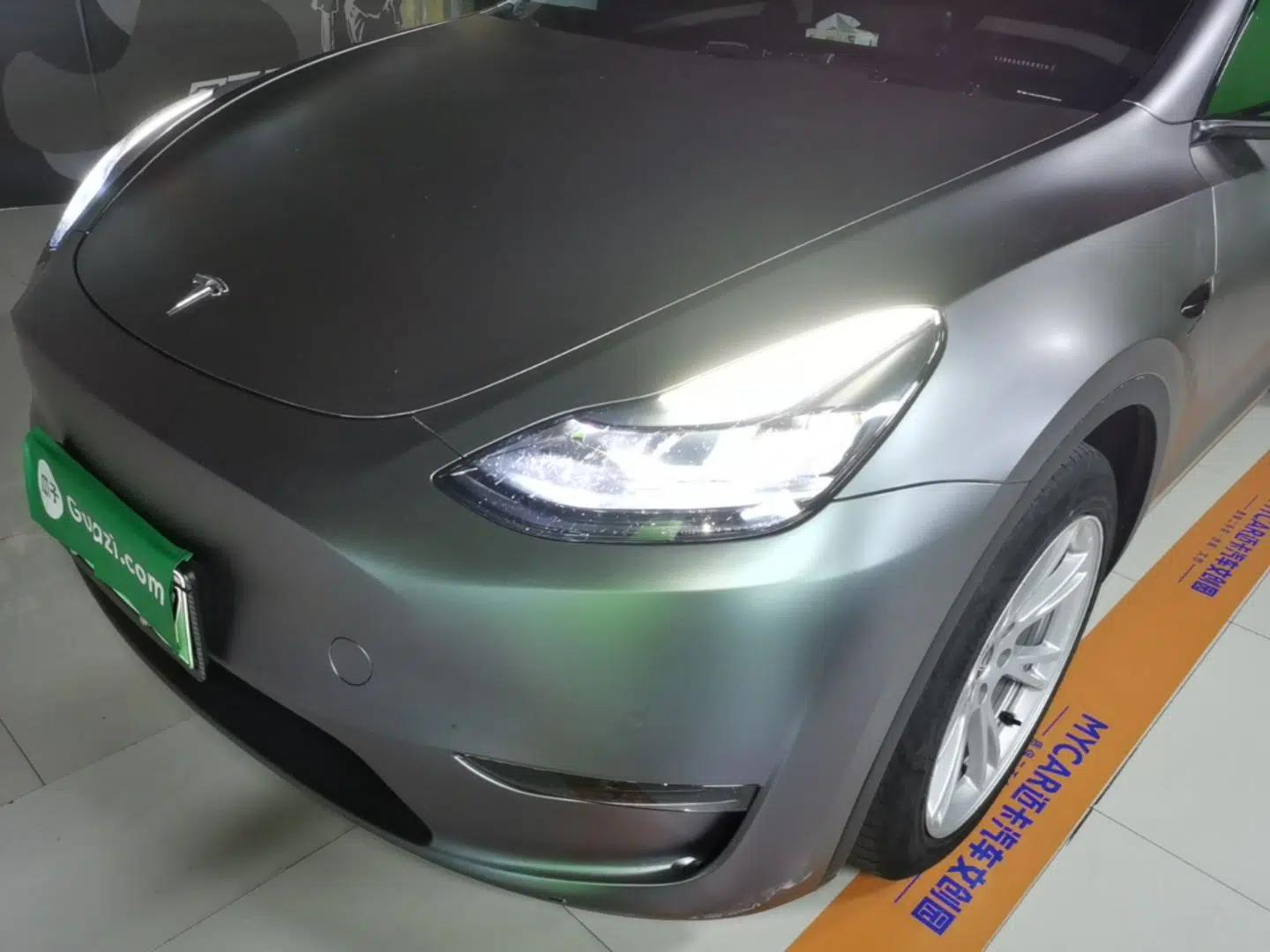 Tesla Model Y 2022 Revised Version Long-Range All-Wheel Drive — миниатюра 8