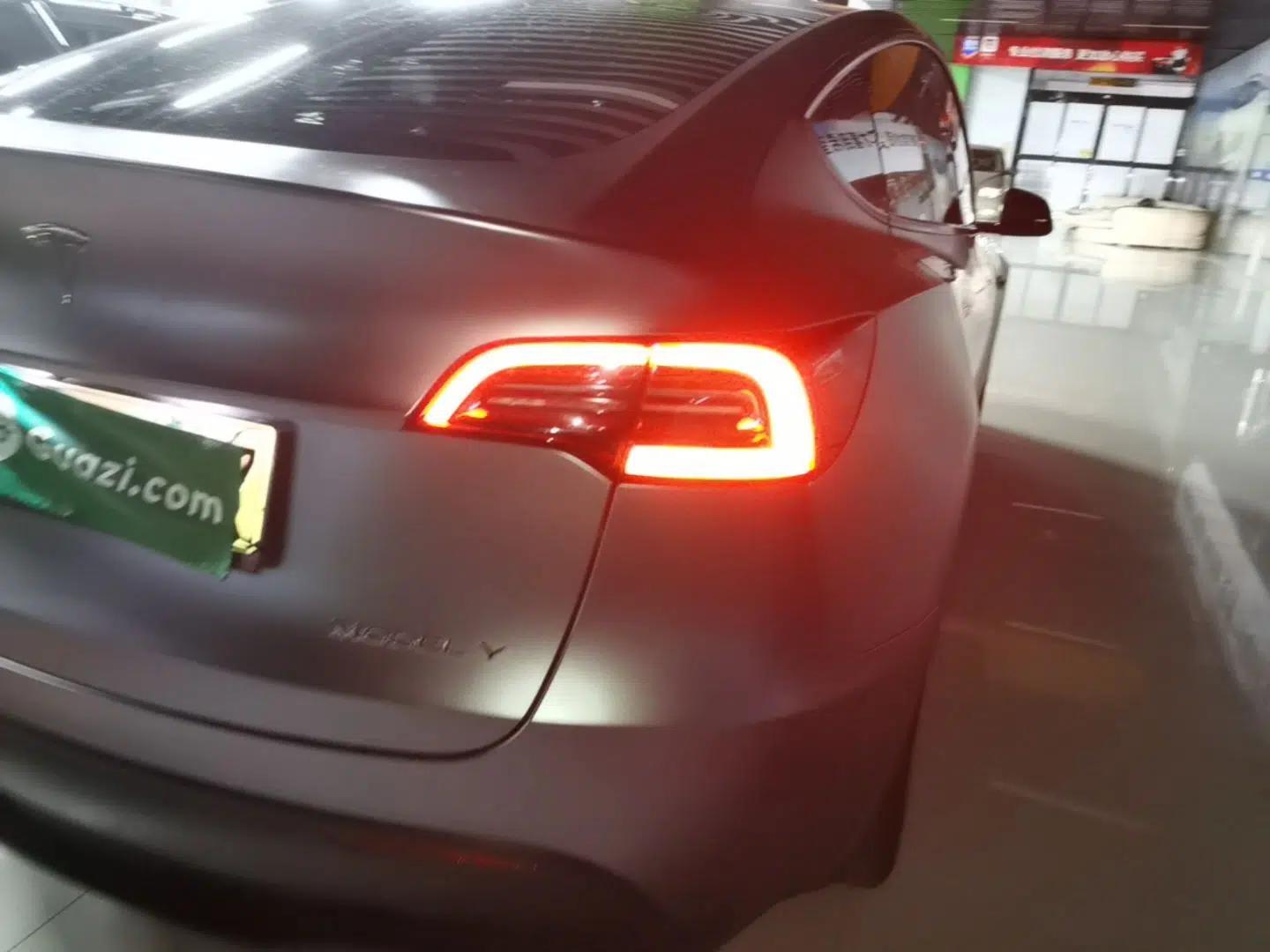 Tesla Model Y 2022 Revised Version Long-Range All-Wheel Drive — миниатюра 9