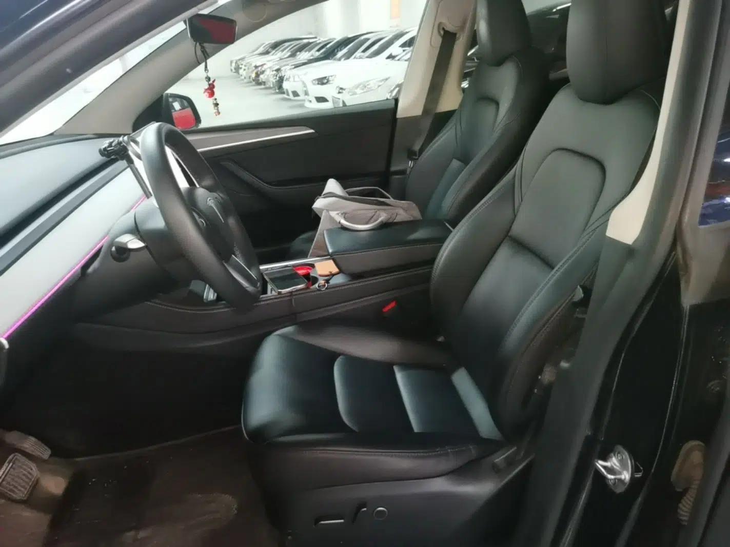 Tesla Model Y 2023 Rear-Wheel-Drive Version — миниатюра 17