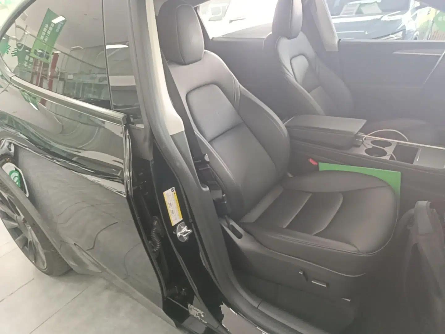 Tesla Model Y 2023 Rear-Wheel-Drive Version — миниатюра 19