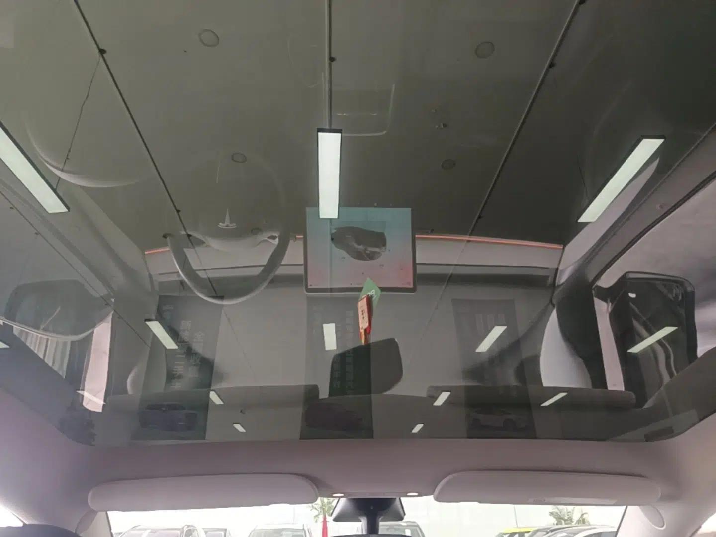 Tesla Model Y 2023 Rear-Wheel-Drive Version — миниатюра 21