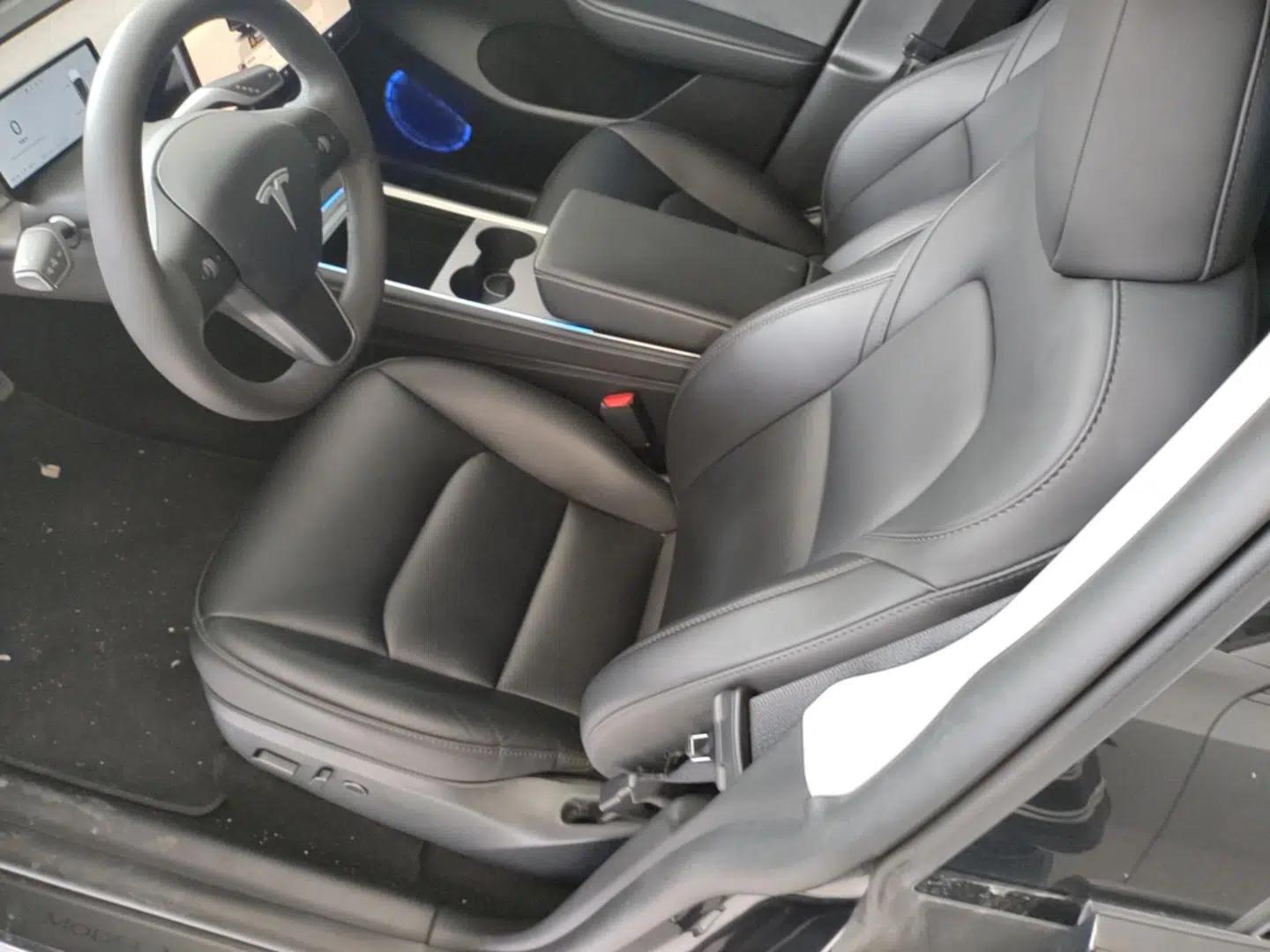 Tesla Model Y 2024 Rear-Wheel-Drive Version — миниатюра 22