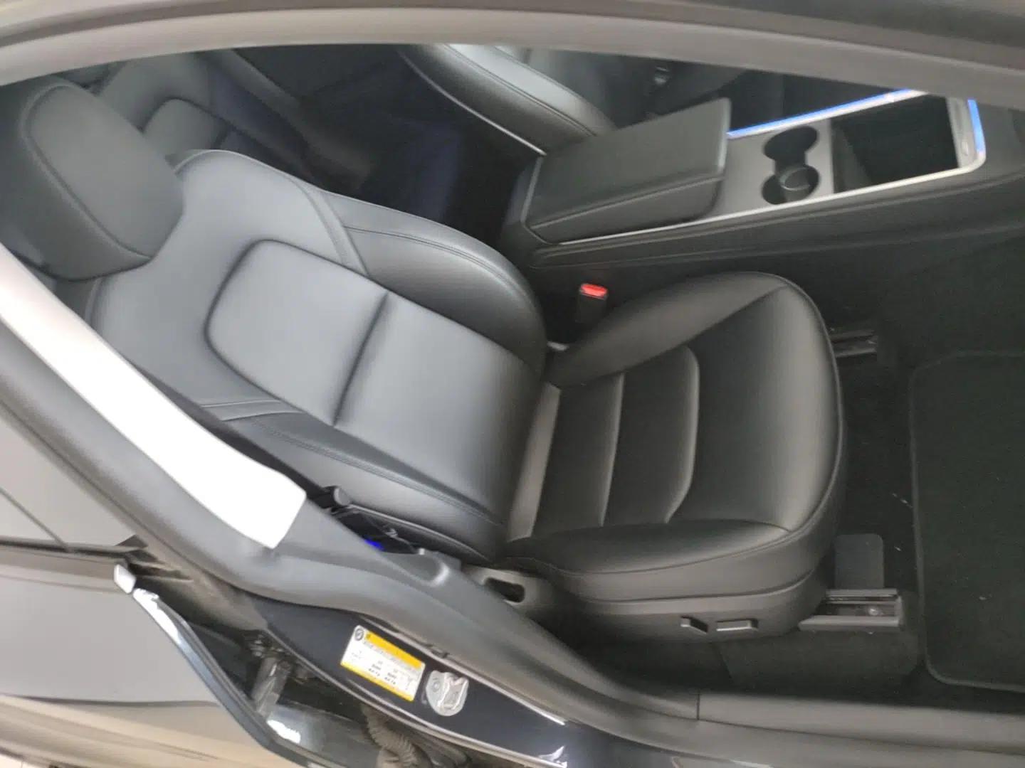 Tesla Model Y 2024 Rear-Wheel-Drive Version — миниатюра 24