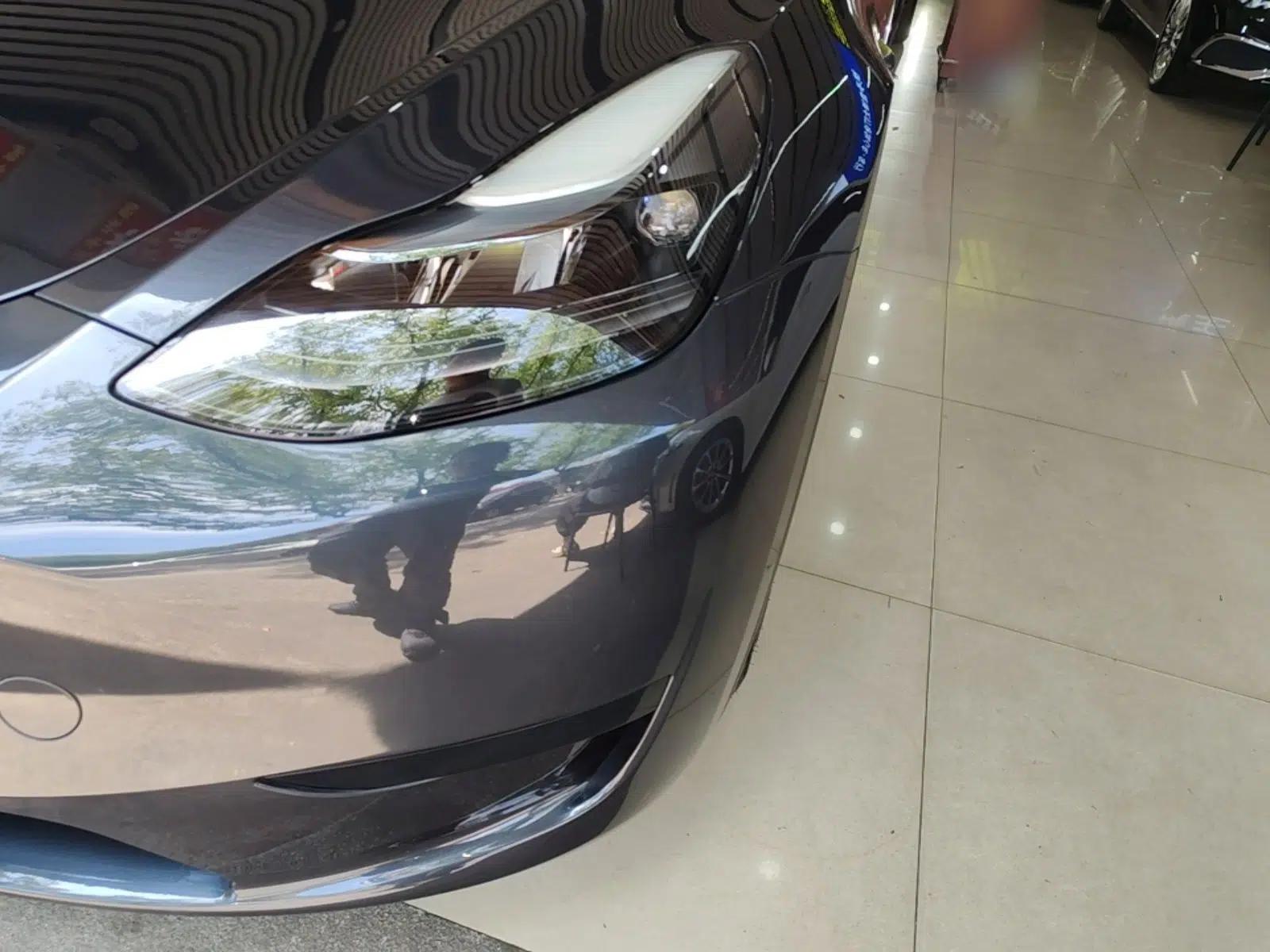 Tesla Model Y 2024 Rear-Wheel-Drive Version — миниатюра 8