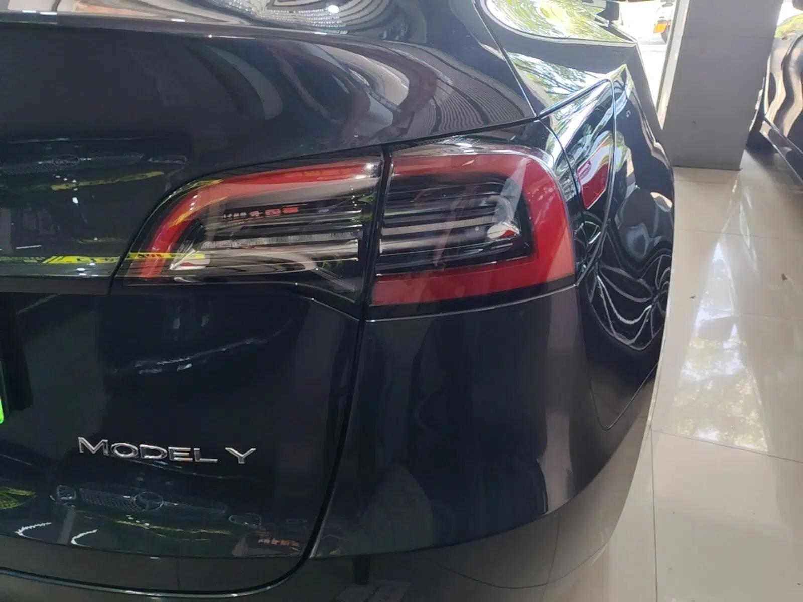 Tesla Model Y 2024 Rear-Wheel-Drive Version — миниатюра 9