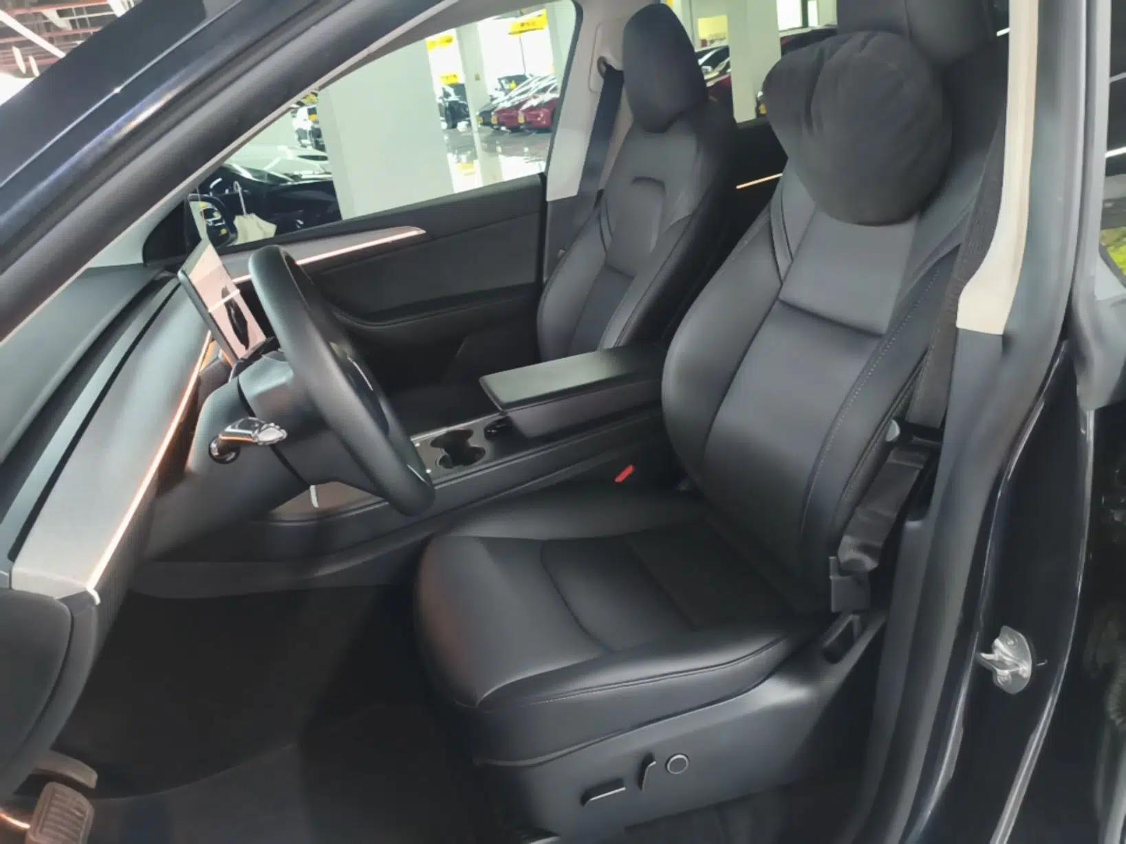 Tesla Model Y 2024 Rear-Wheel-Drive Version — миниатюра 17