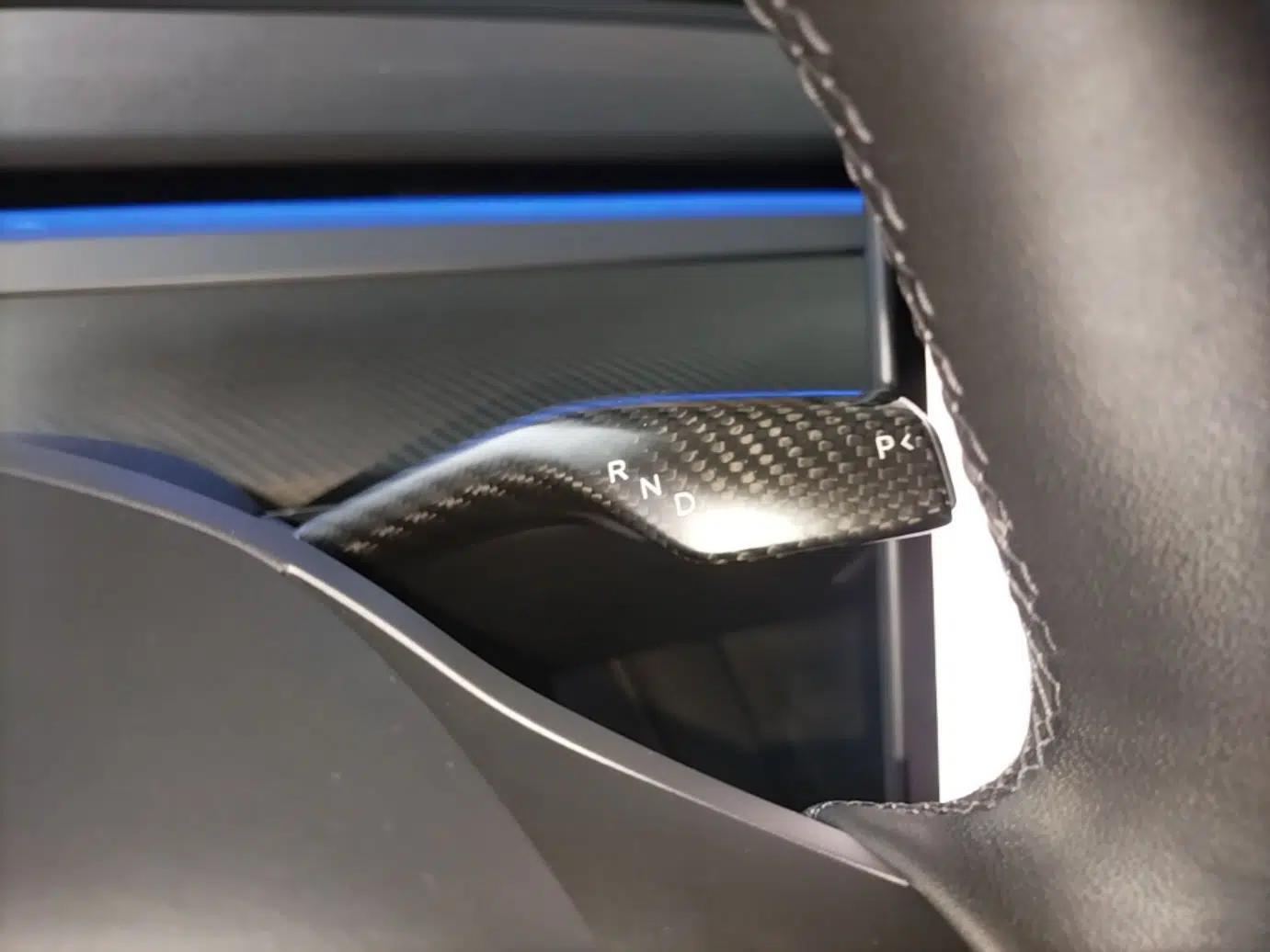 Tesla Model Y 2022 Long-Range All-Wheel-Drive Version — миниатюра 16