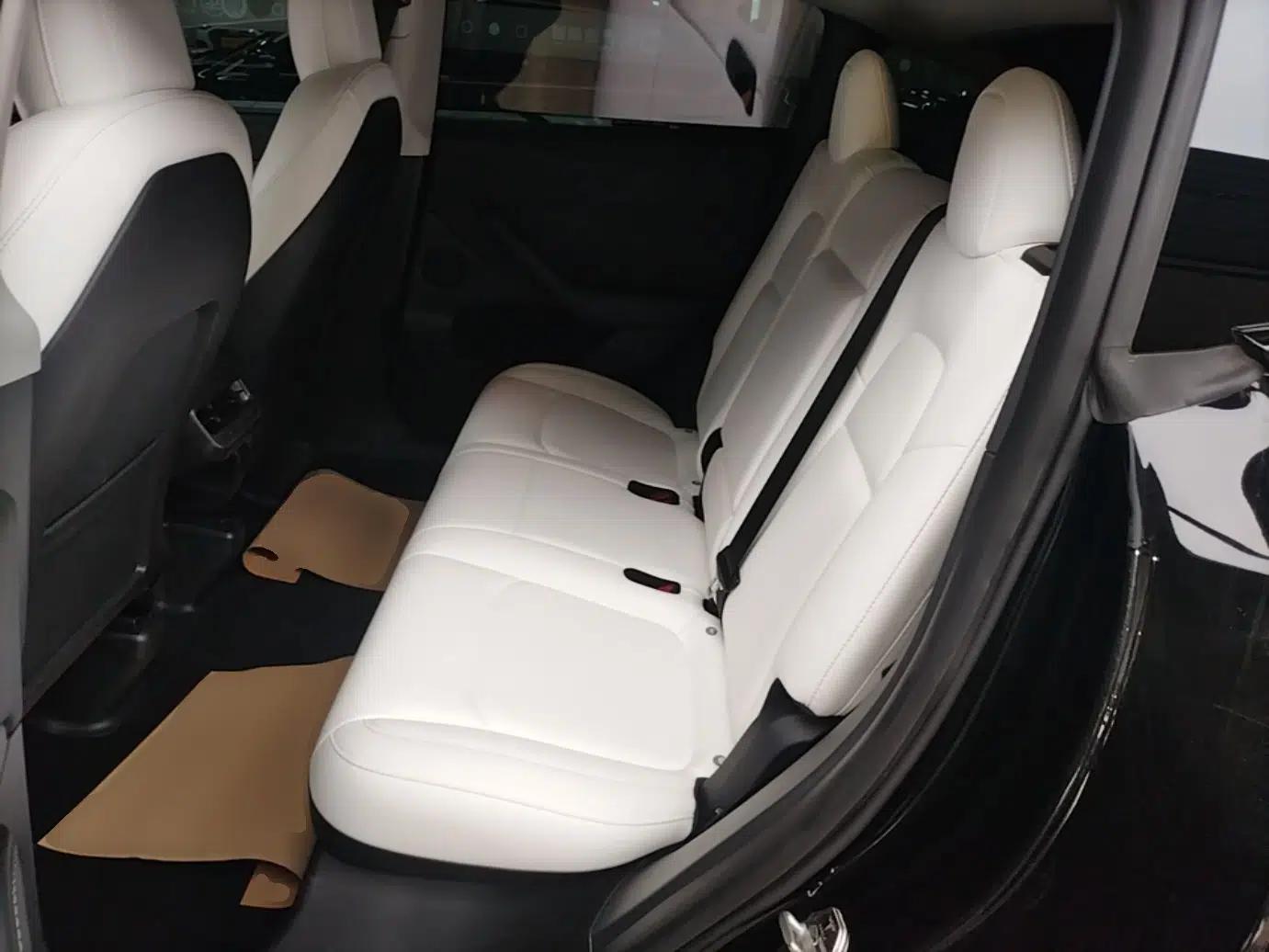 Tesla Model Y 2022 Long-Range All-Wheel-Drive Version — миниатюра 20