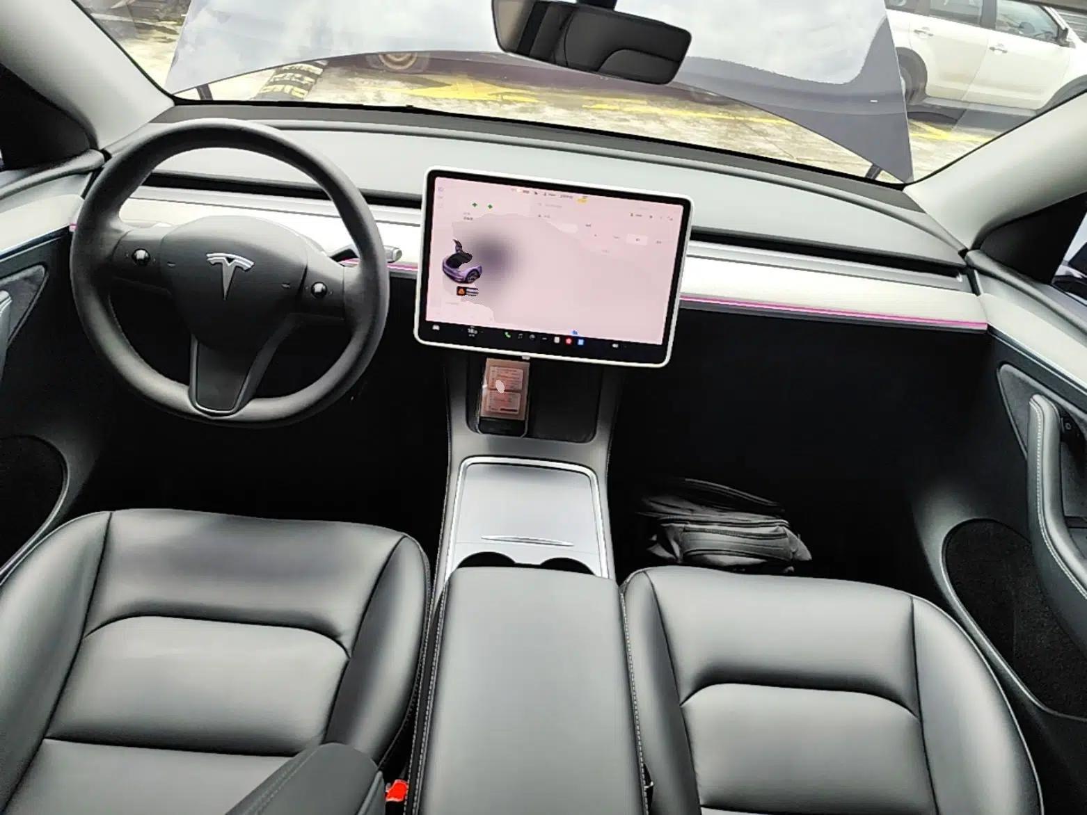 Tesla Model Y 2024 Rear-Wheel-Drive Version — миниатюра 17