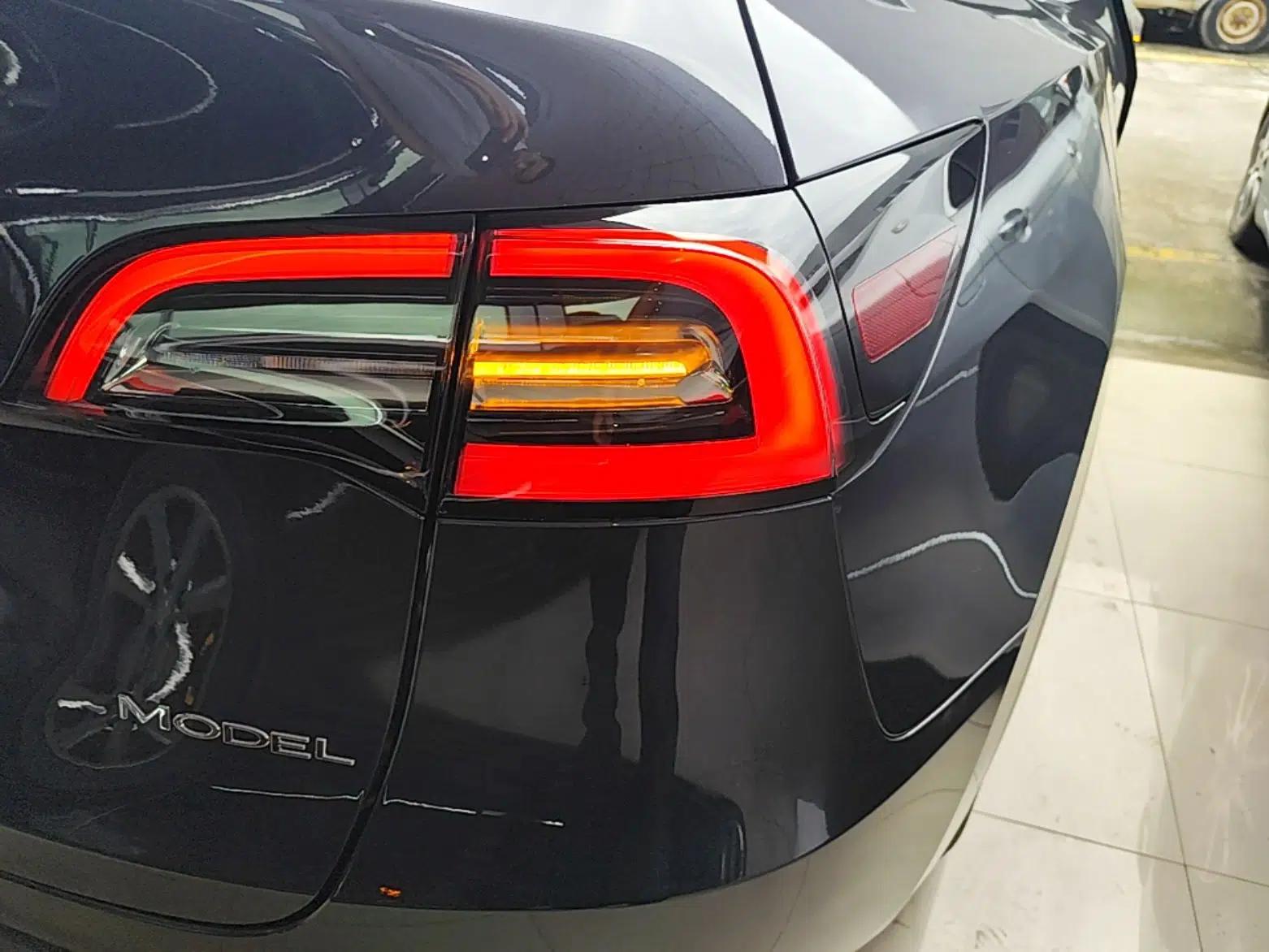 Tesla Model Y 2024 Rear-Wheel-Drive Version — миниатюра 9