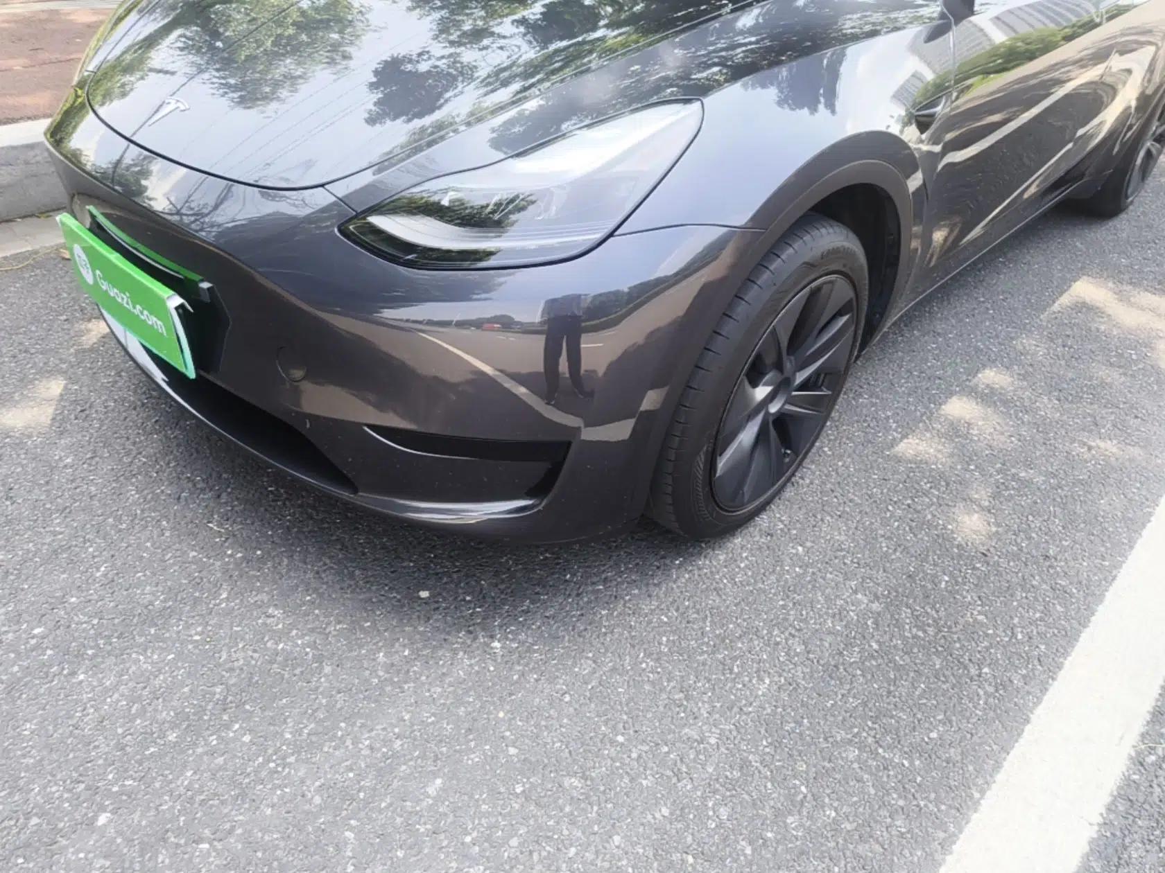Tesla Model Y 2024 Rear-Wheel-Drive Version — миниатюра 8