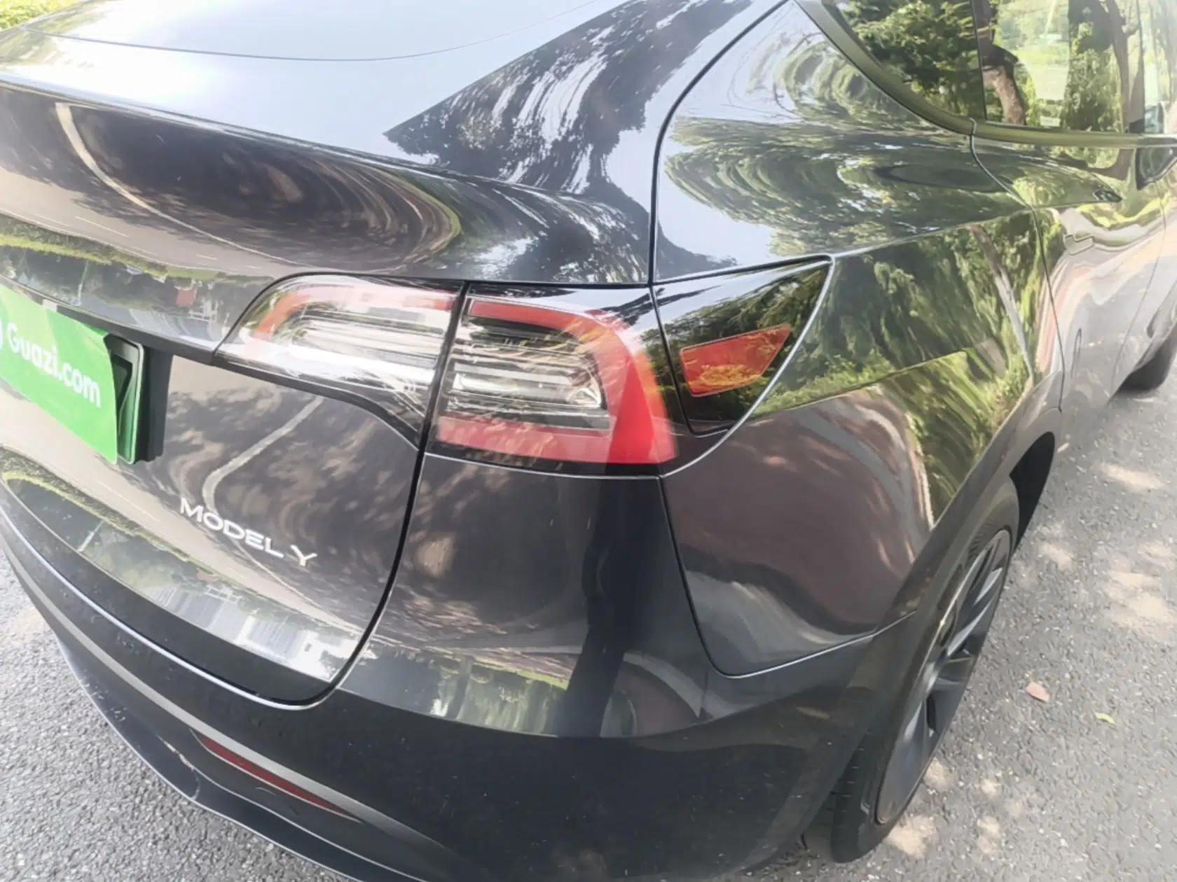 Tesla Model Y 2024 Rear-Wheel-Drive Version — миниатюра 9
