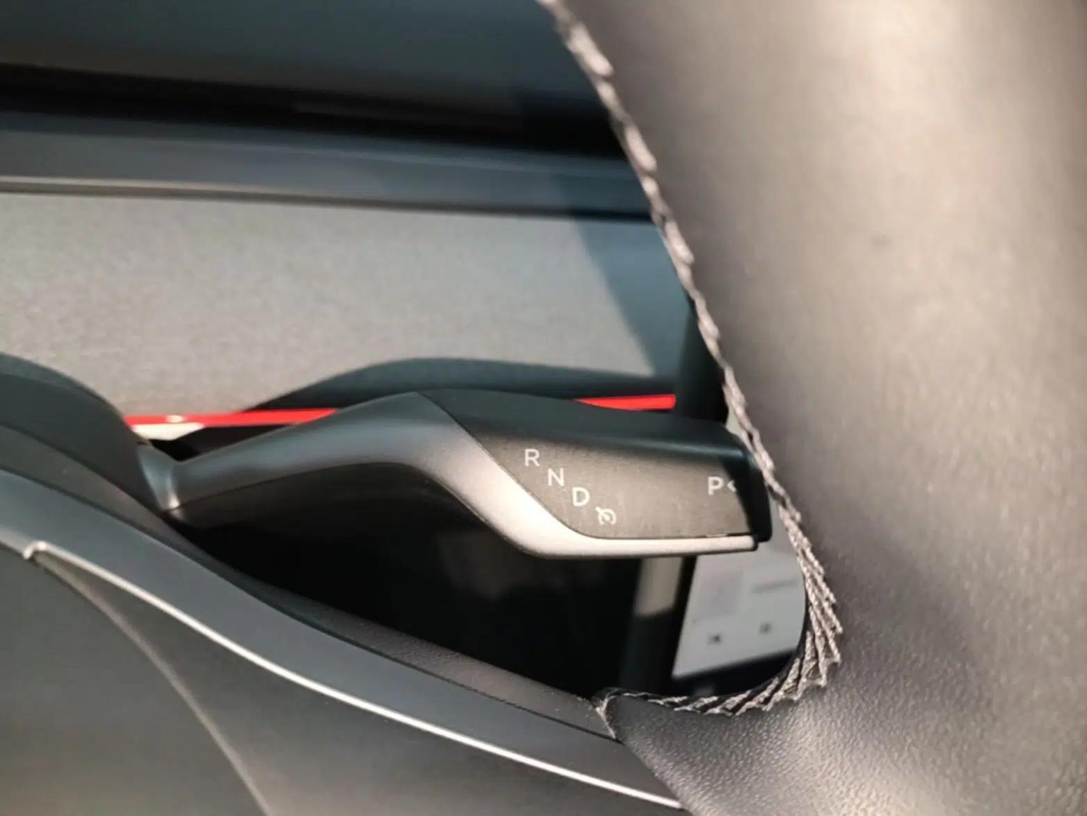 Tesla Model Y 2024 Rear-Wheel-Drive Version — миниатюра 21