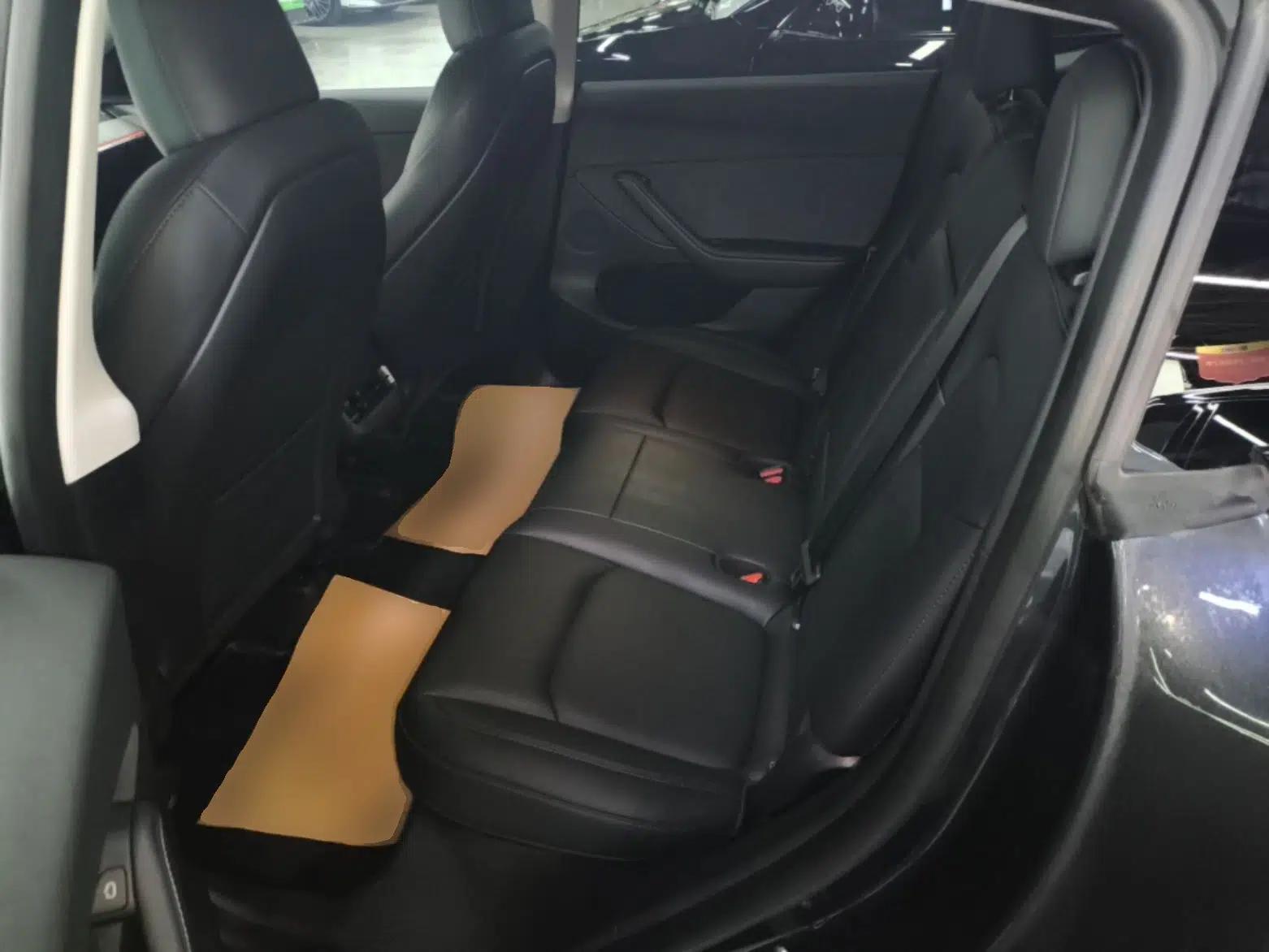 Tesla Model Y 2024 Rear-Wheel-Drive Version — миниатюра 25