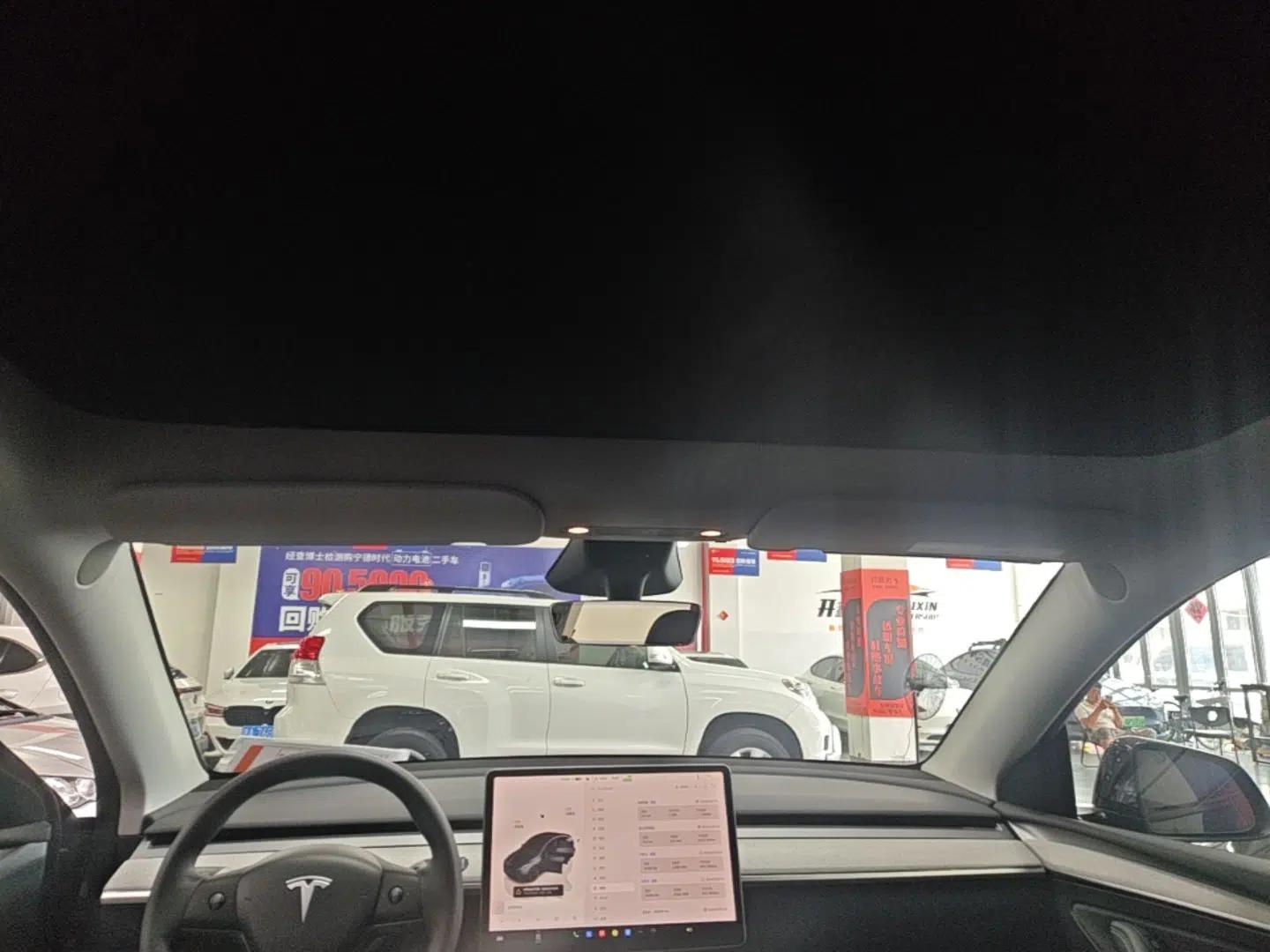 Tesla Model Y 2024 Rear-Wheel-Drive Version — миниатюра 26