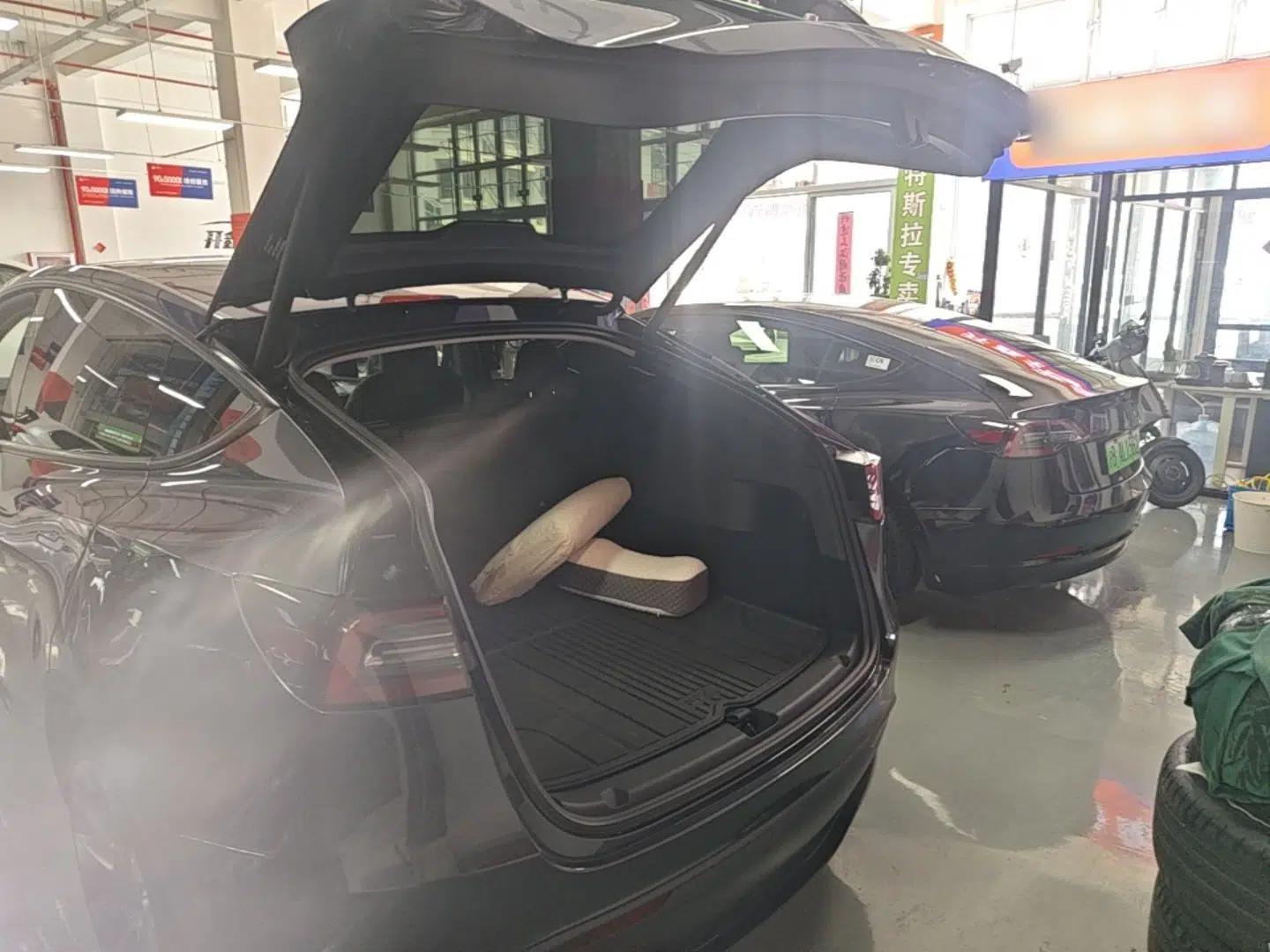 Tesla Model Y 2024 Rear-Wheel-Drive Version — миниатюра 27
