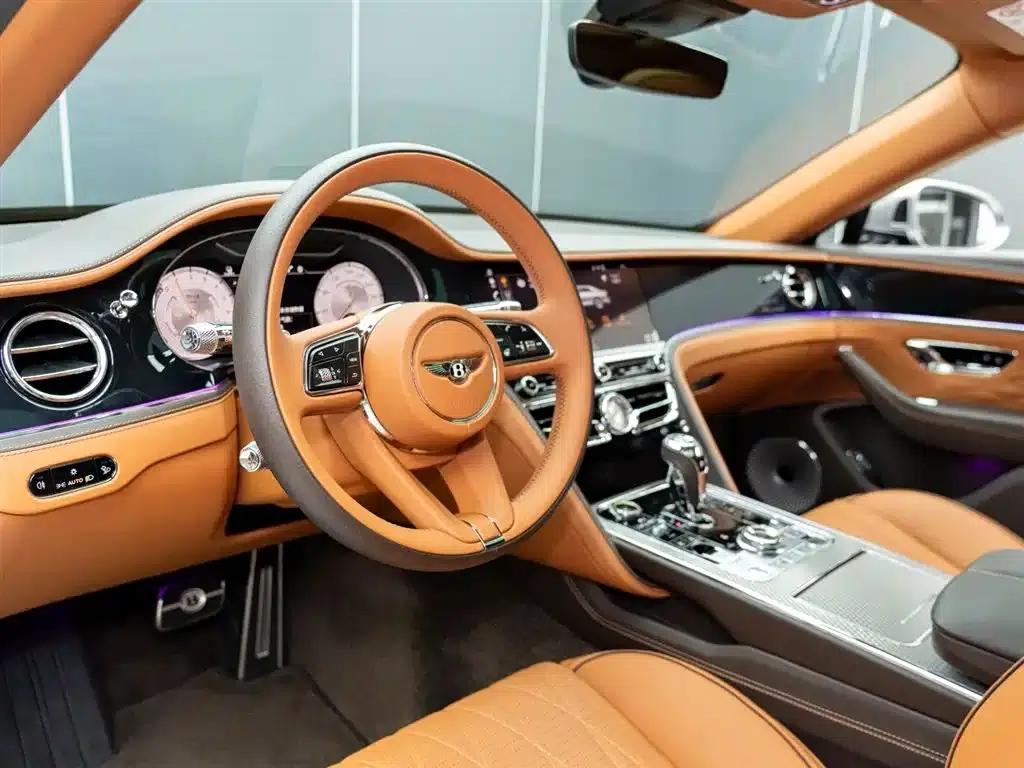2022 Mercedes-Benz Flying Spur Plug-in Hybrid 2.9T V6 Hybrid Mulliner — миниатюра 13